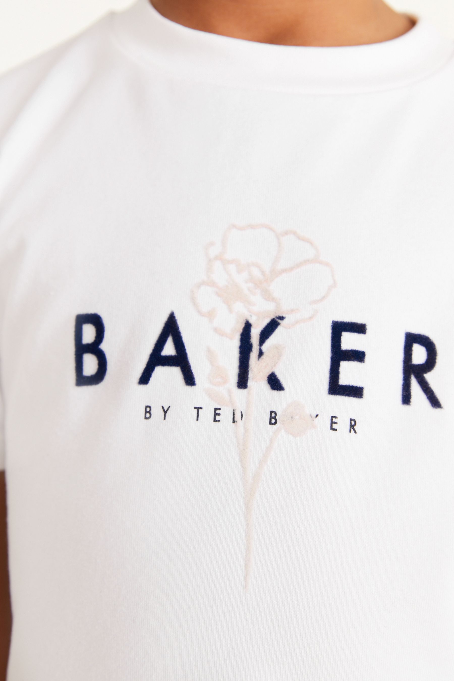 Baker by Ted Baker White Jersey T-Shirt And Leggings Set