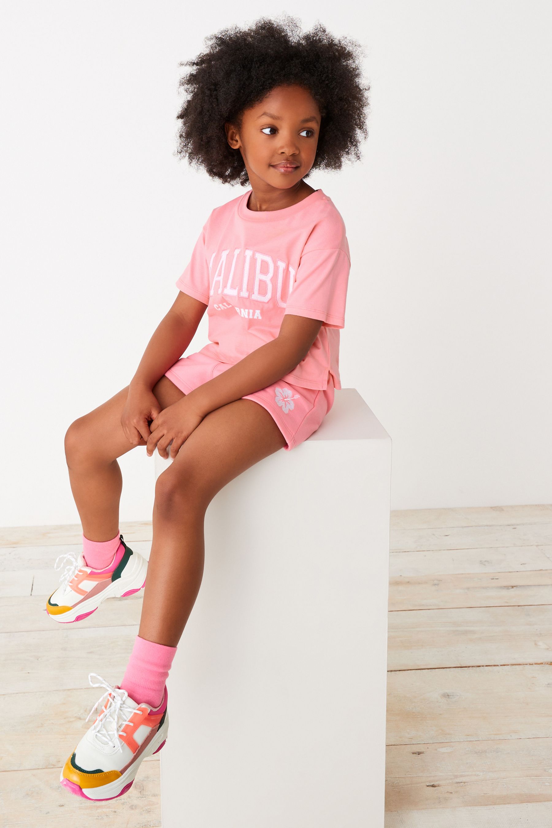 Pink Malibu T-Shirt & Short Set (3-16yrs)