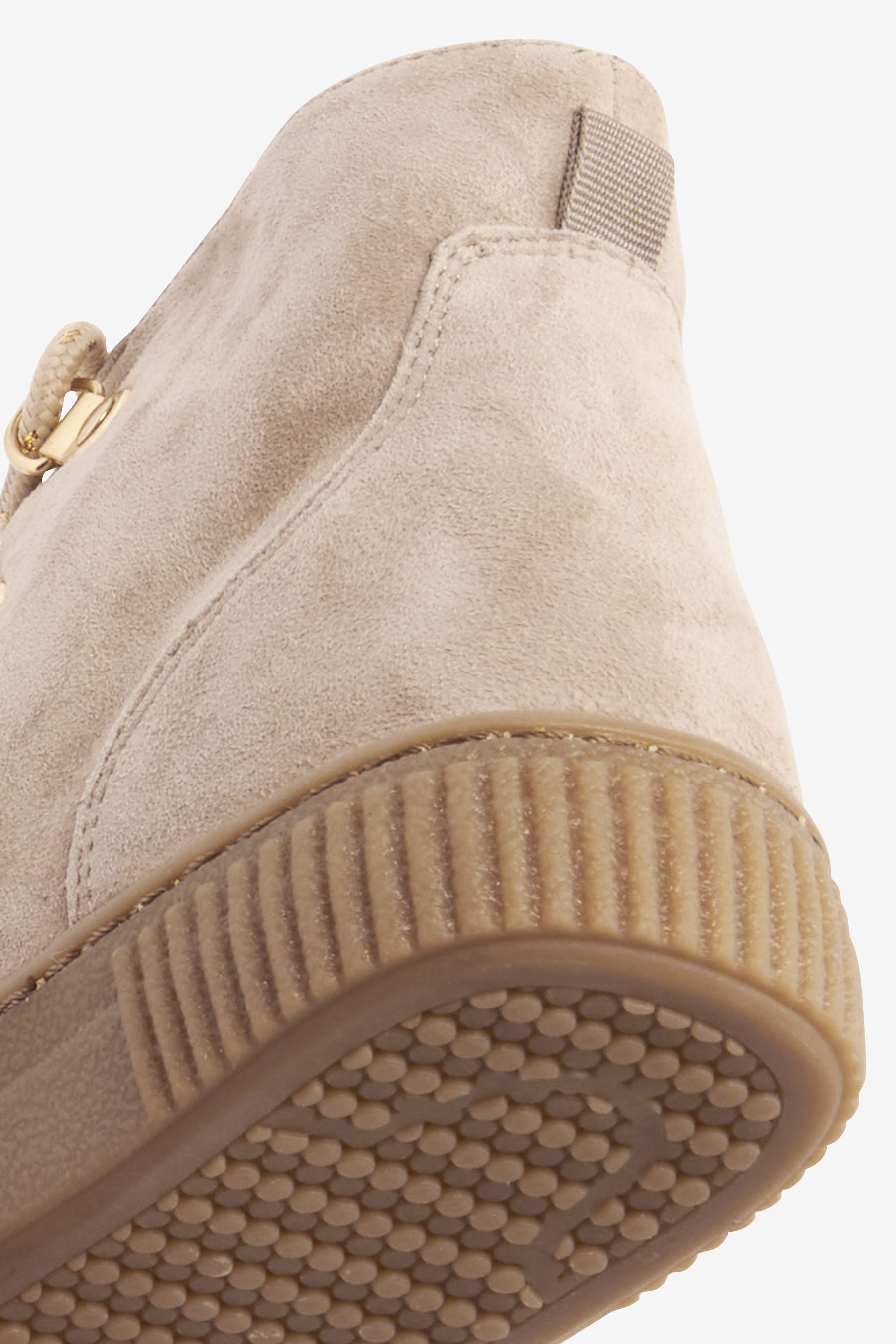 Neutral Leather Casual Warm Lined Boots