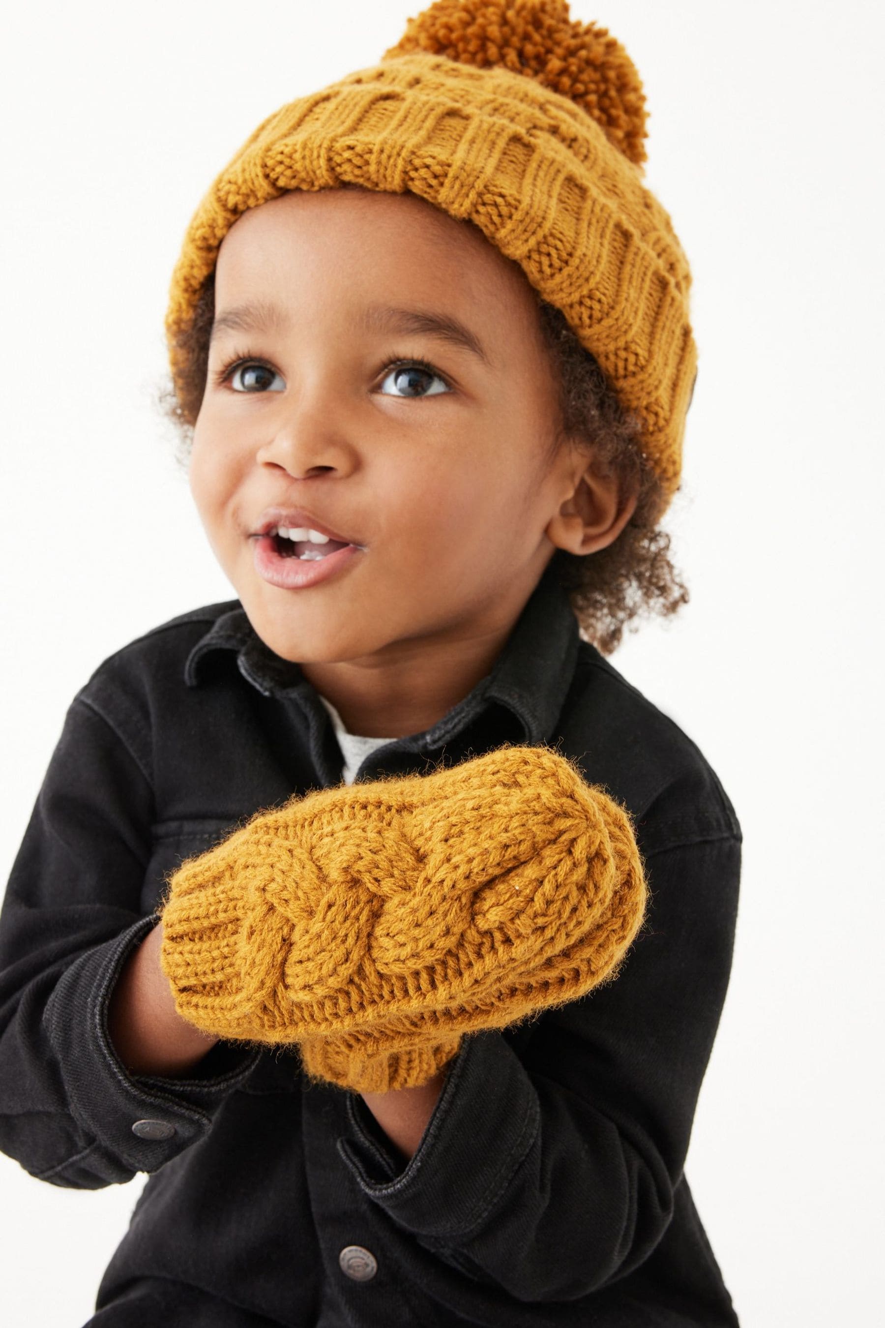 Ochre Yellow Hat And Mittens Set (3mths-6yrs)