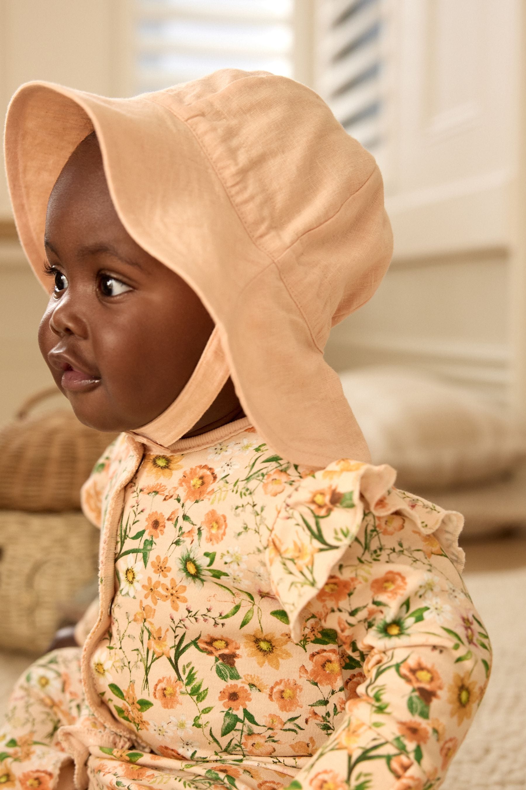 Apricot Pink Wide Brim Baby Hat (0mths-2yrs)