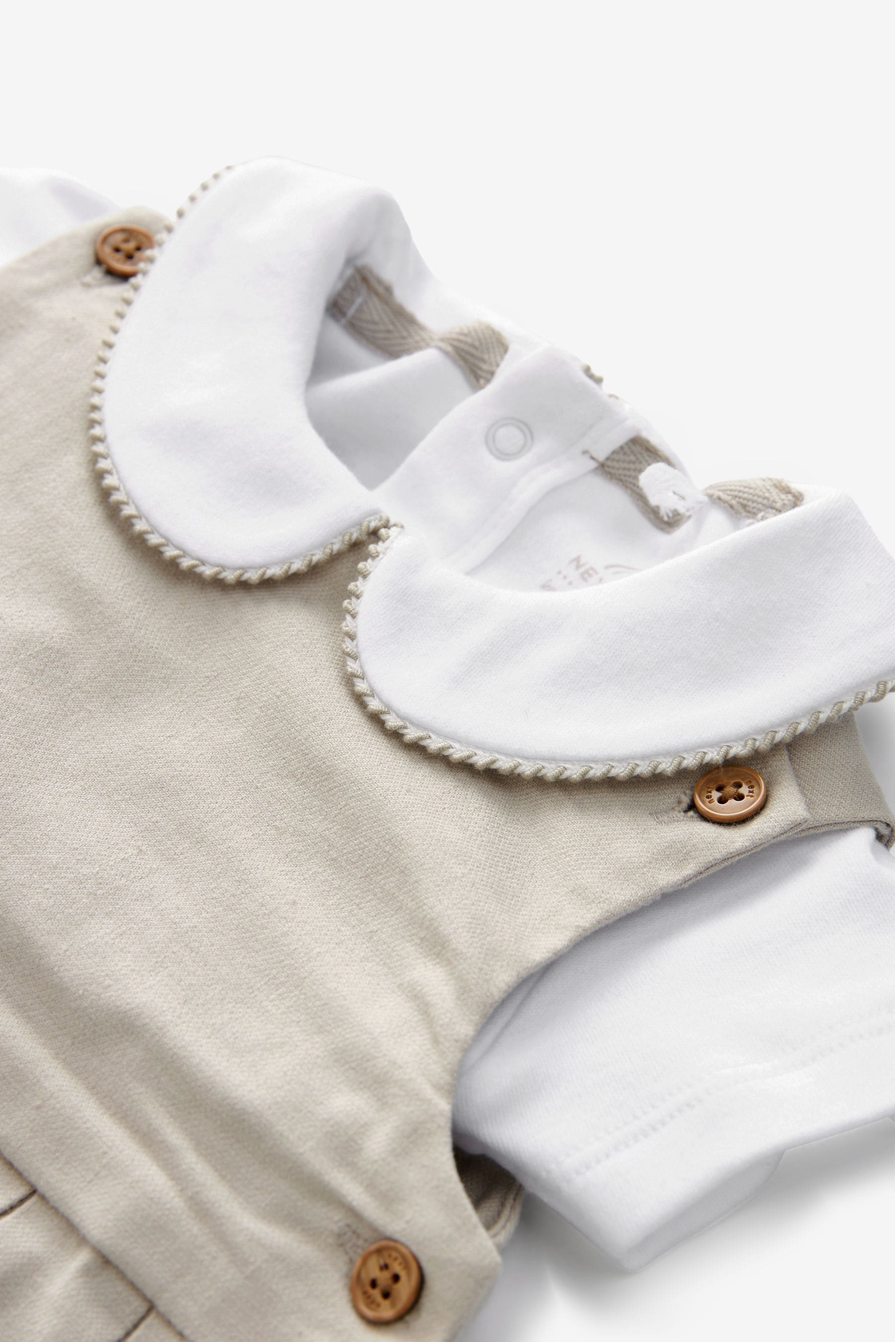 Neutral/White Smart Baby Romper, Bodysuit And Socks Set (0mths-2yrs)