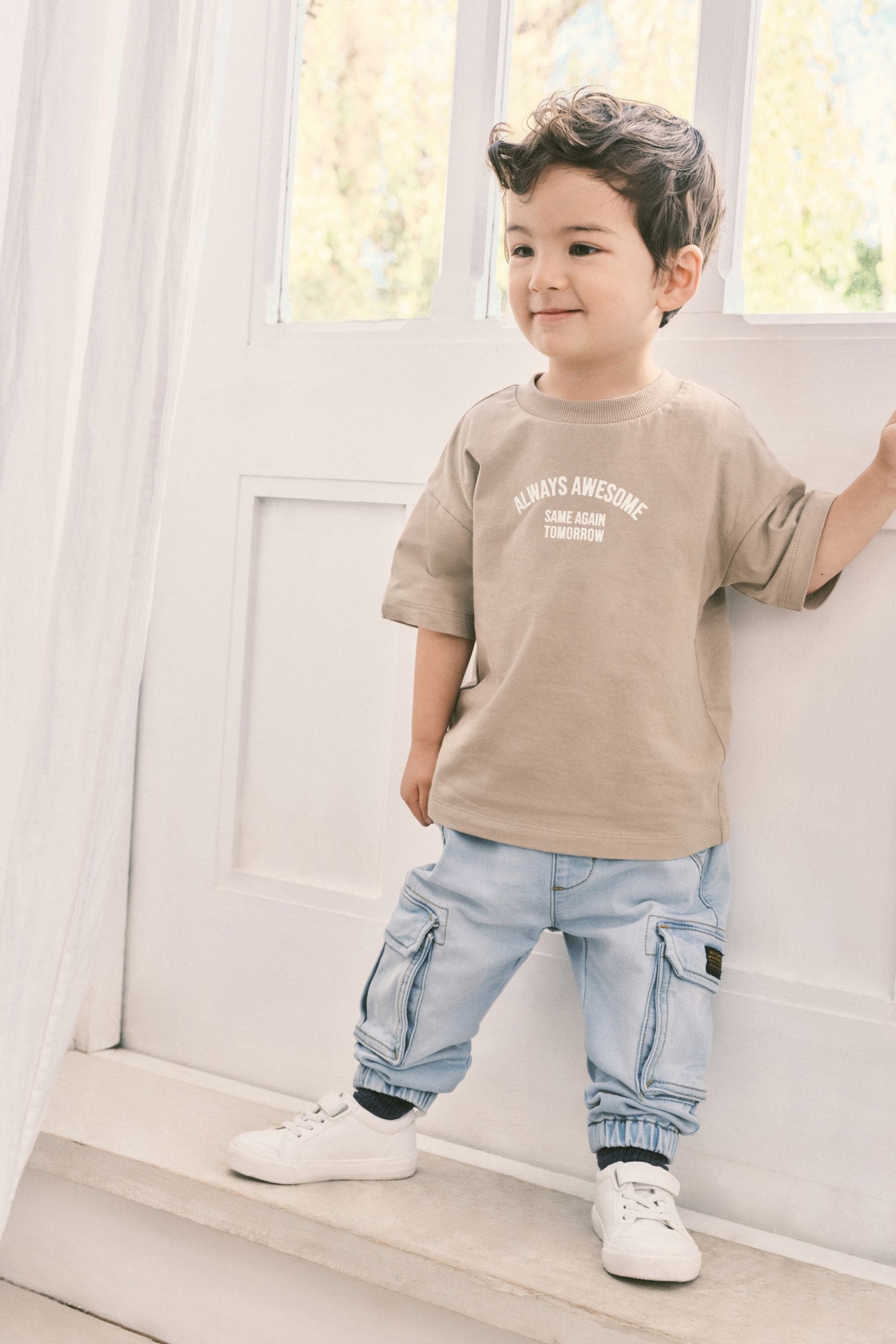 Neutral Simple Short Sleeve T-Shirt (3mths-7yrs)