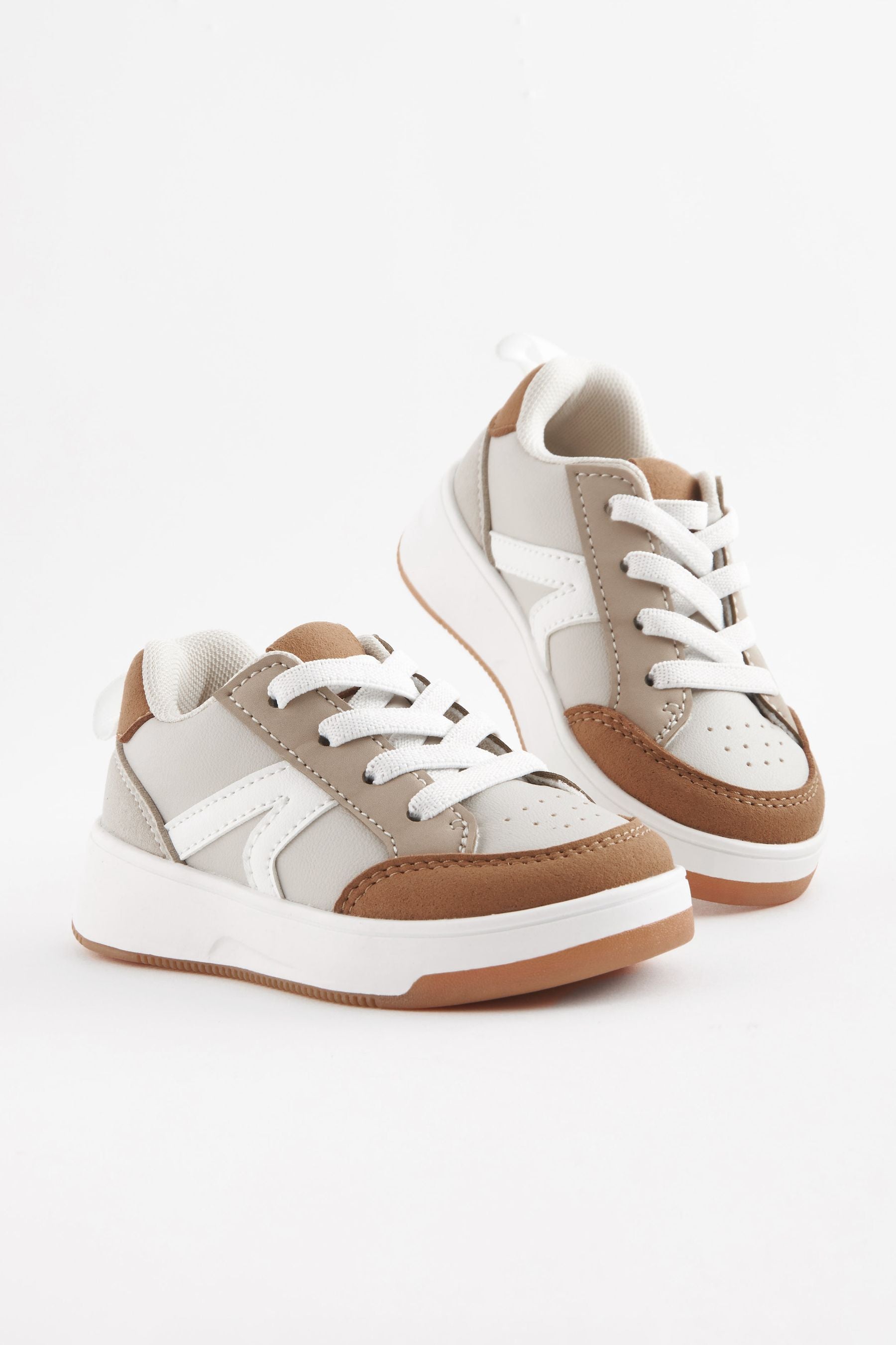 Neutral Elastic Lace Trainers