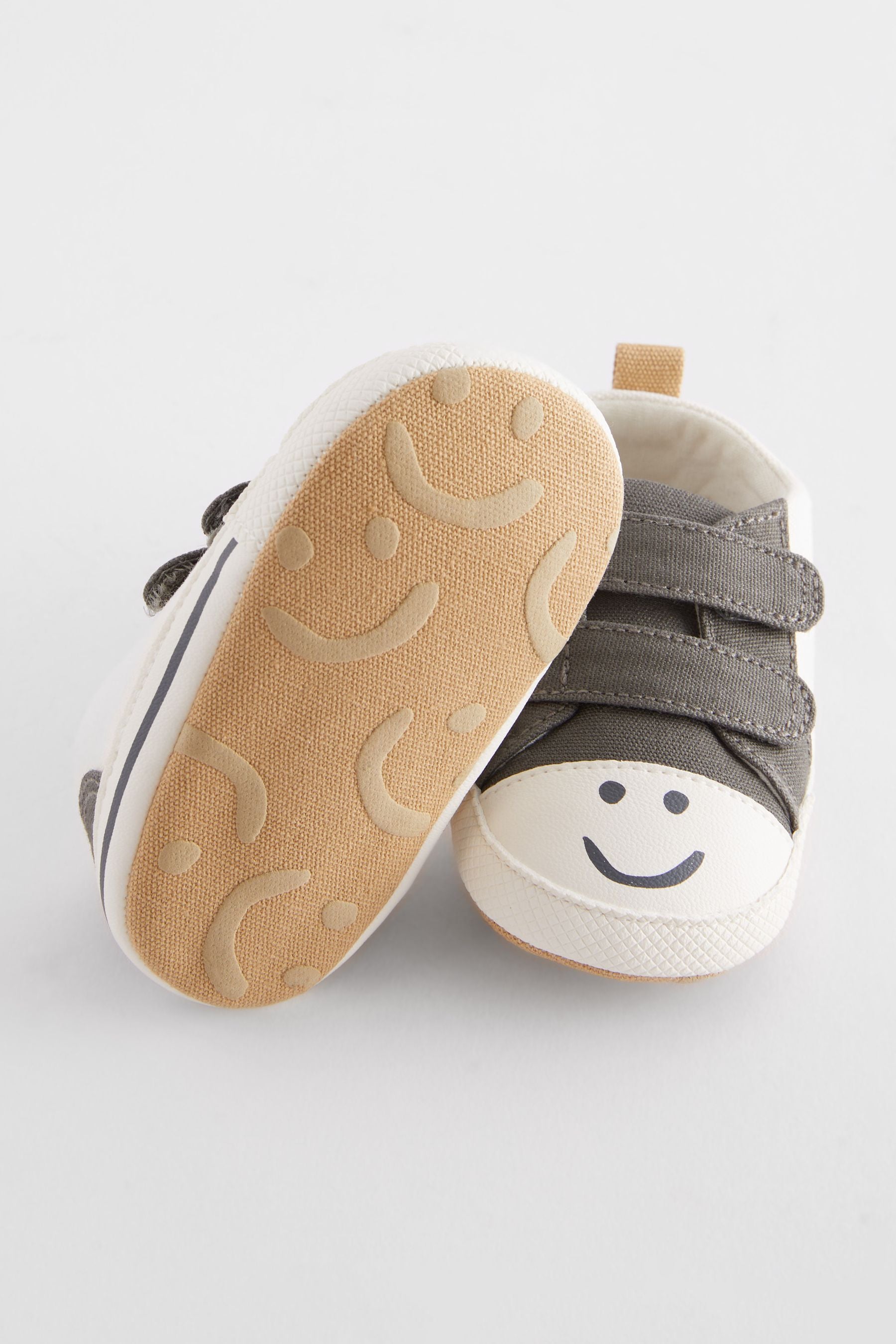 Black/White Happy Two Strap Baby Trainers (0-24mths)