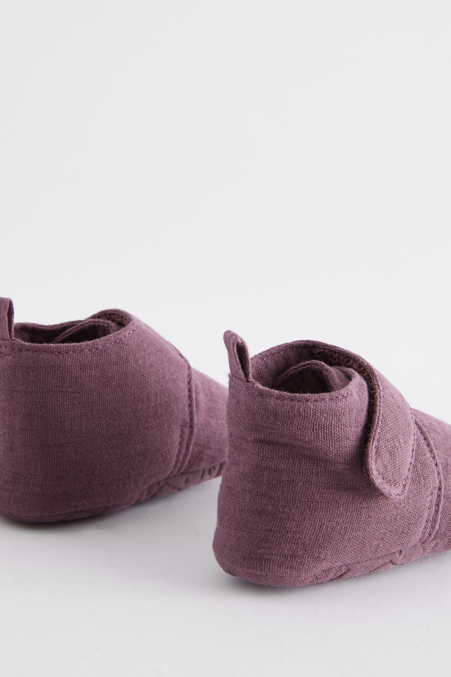 Mauve Purple Muslin Wrap Baby Boots (0-2mths)