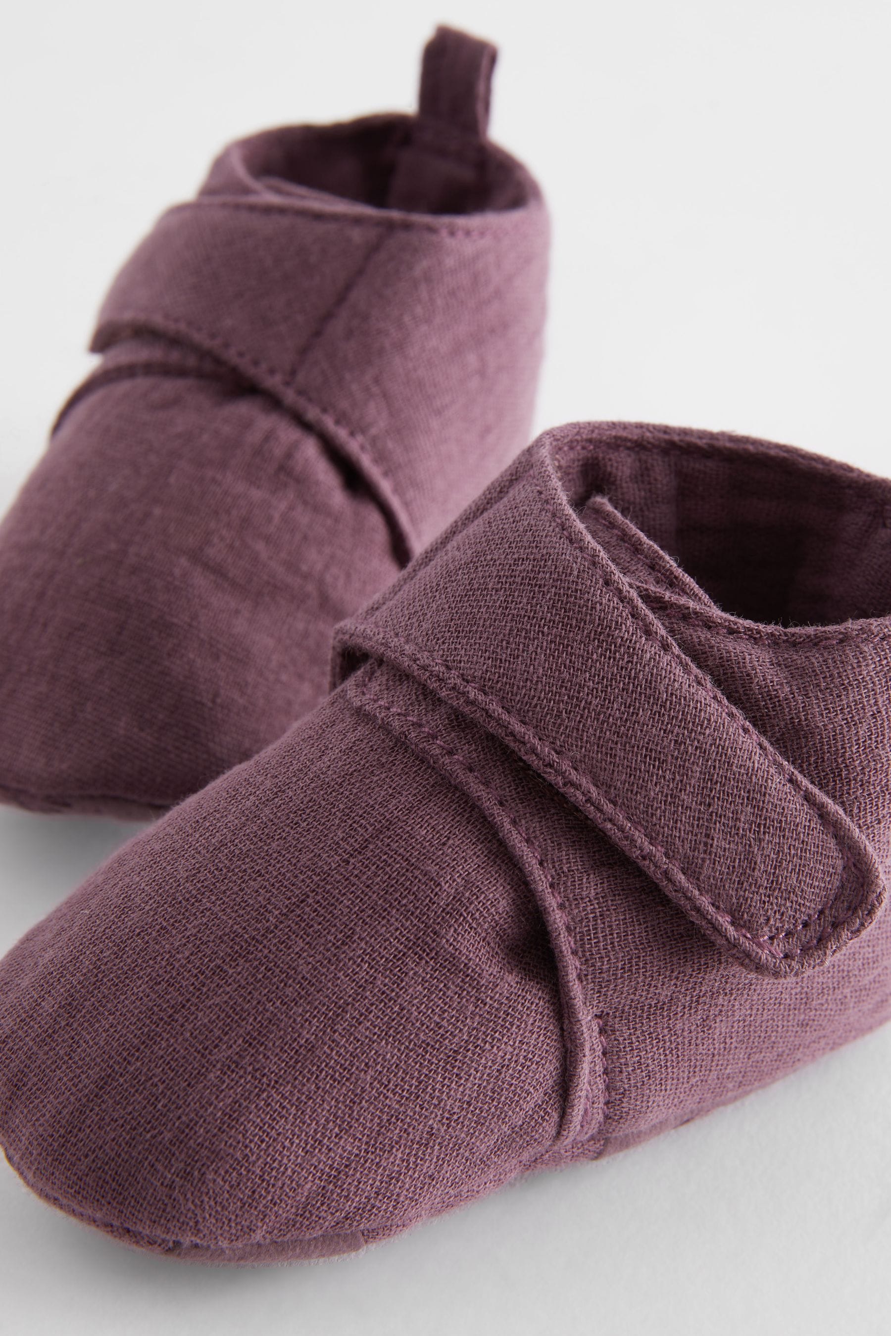 Mauve Purple Muslin Wrap Baby Boots (0-2mths)