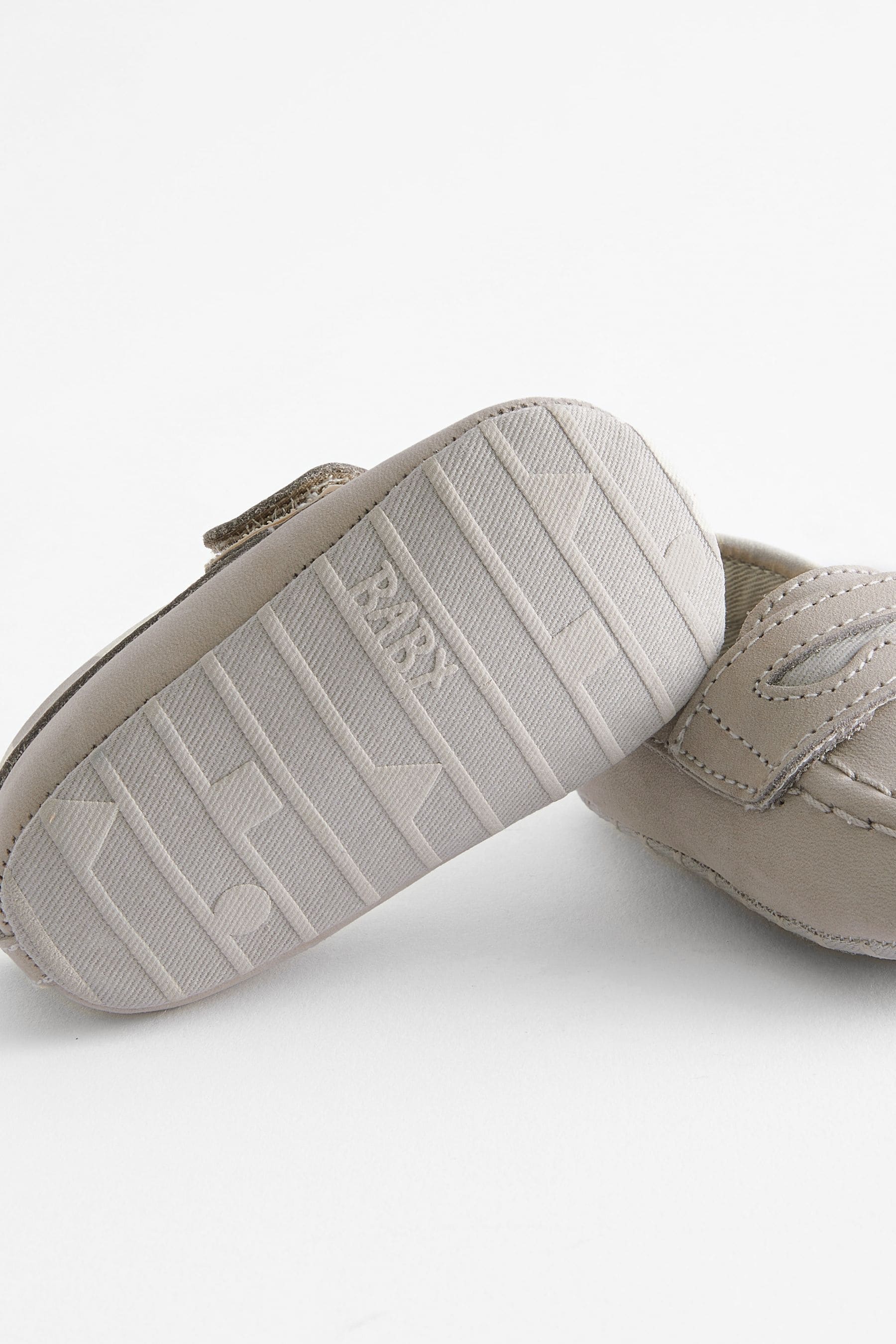 Neutral Moccasin Baby Shoes (0-24mths)