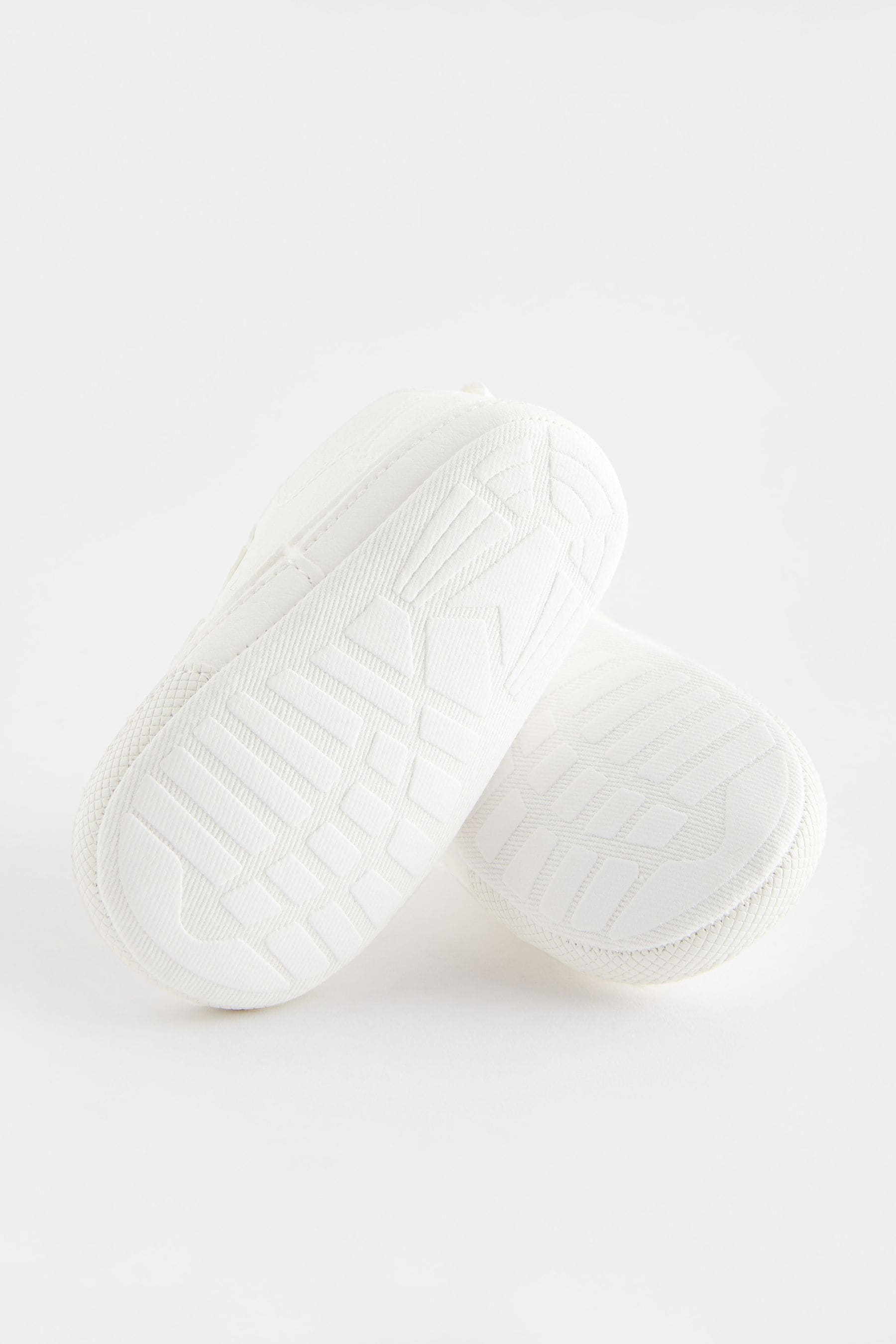 White Two Strap Baby Trainers (0-24mths)