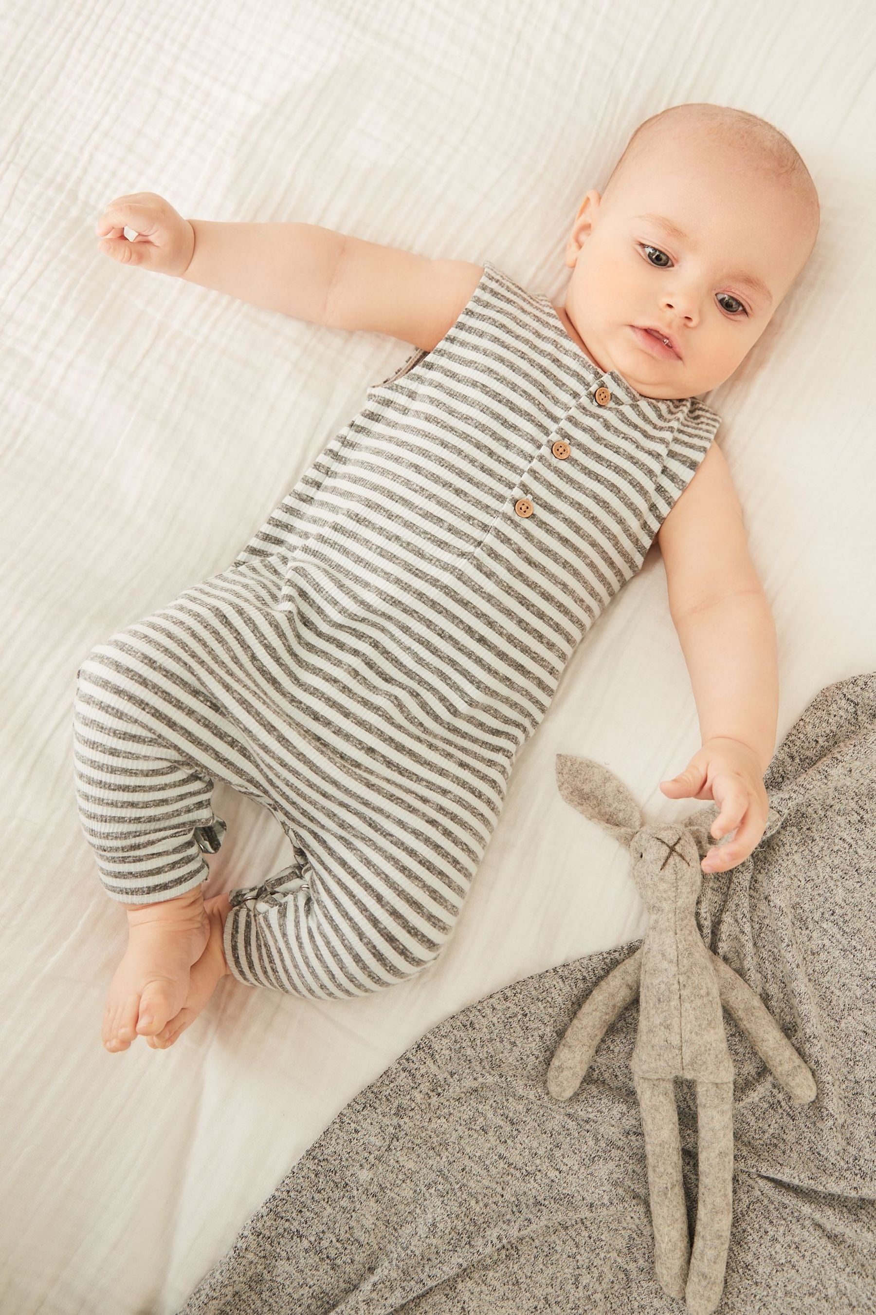 Grey Baby Stripe Romper (0mths-2yrs)