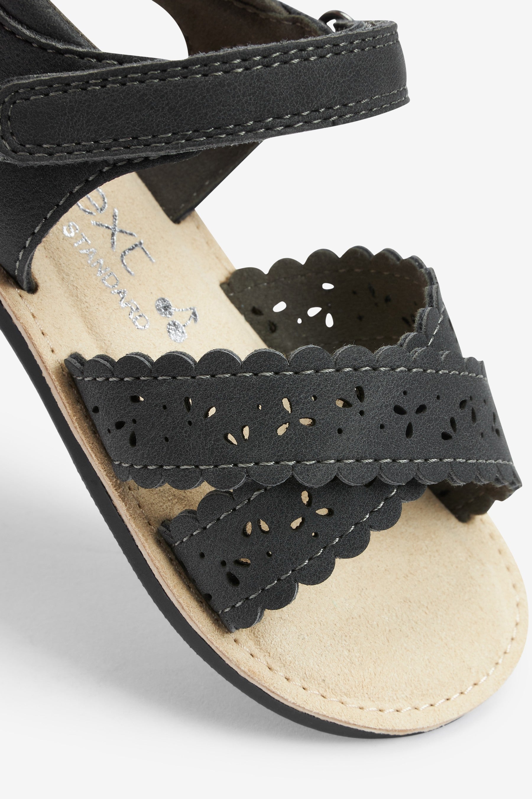 Black Scallop Sandals