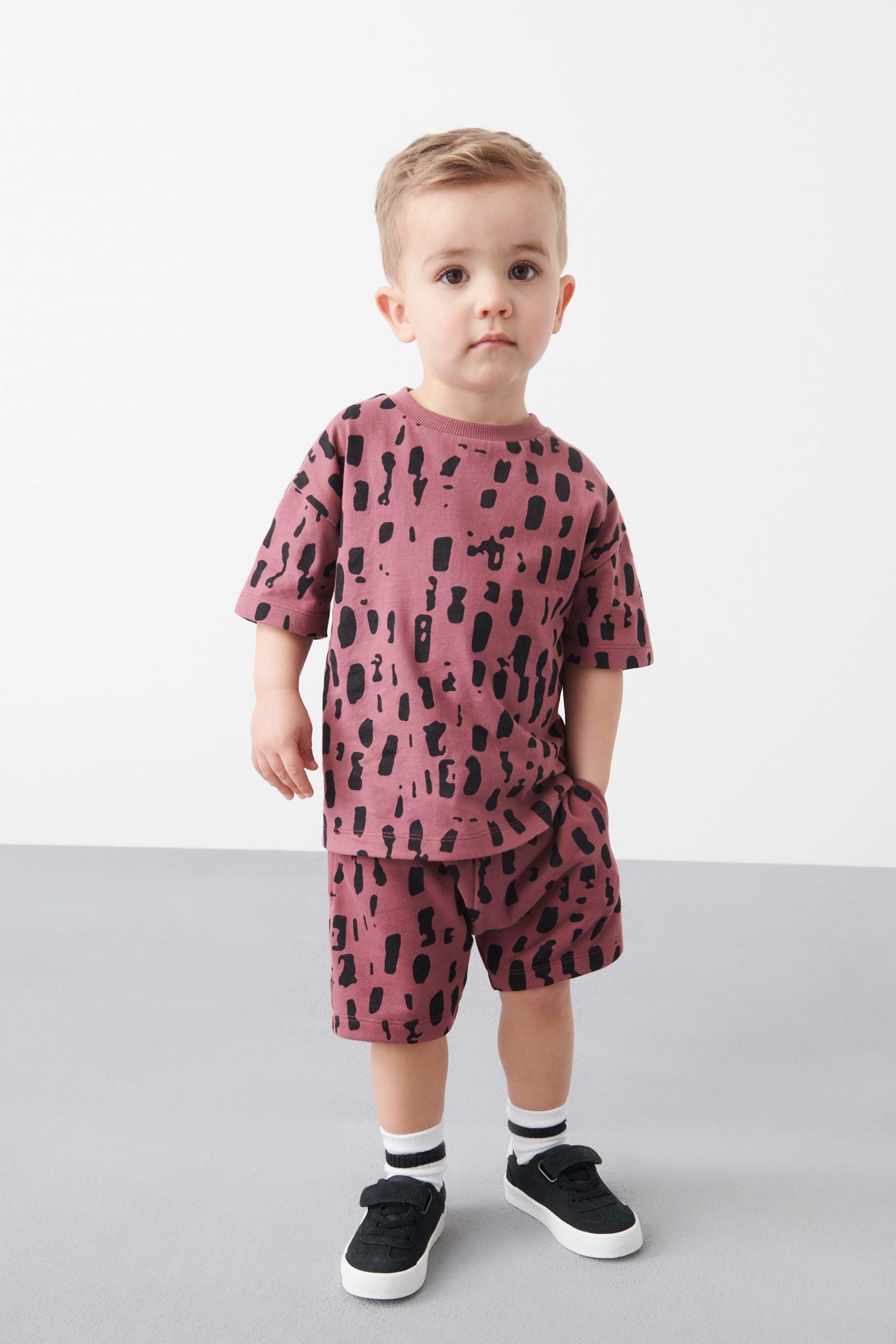 Plum Purple Oversized All Over Printed T-Shirt and Shorts Set (3mths-7yrs)