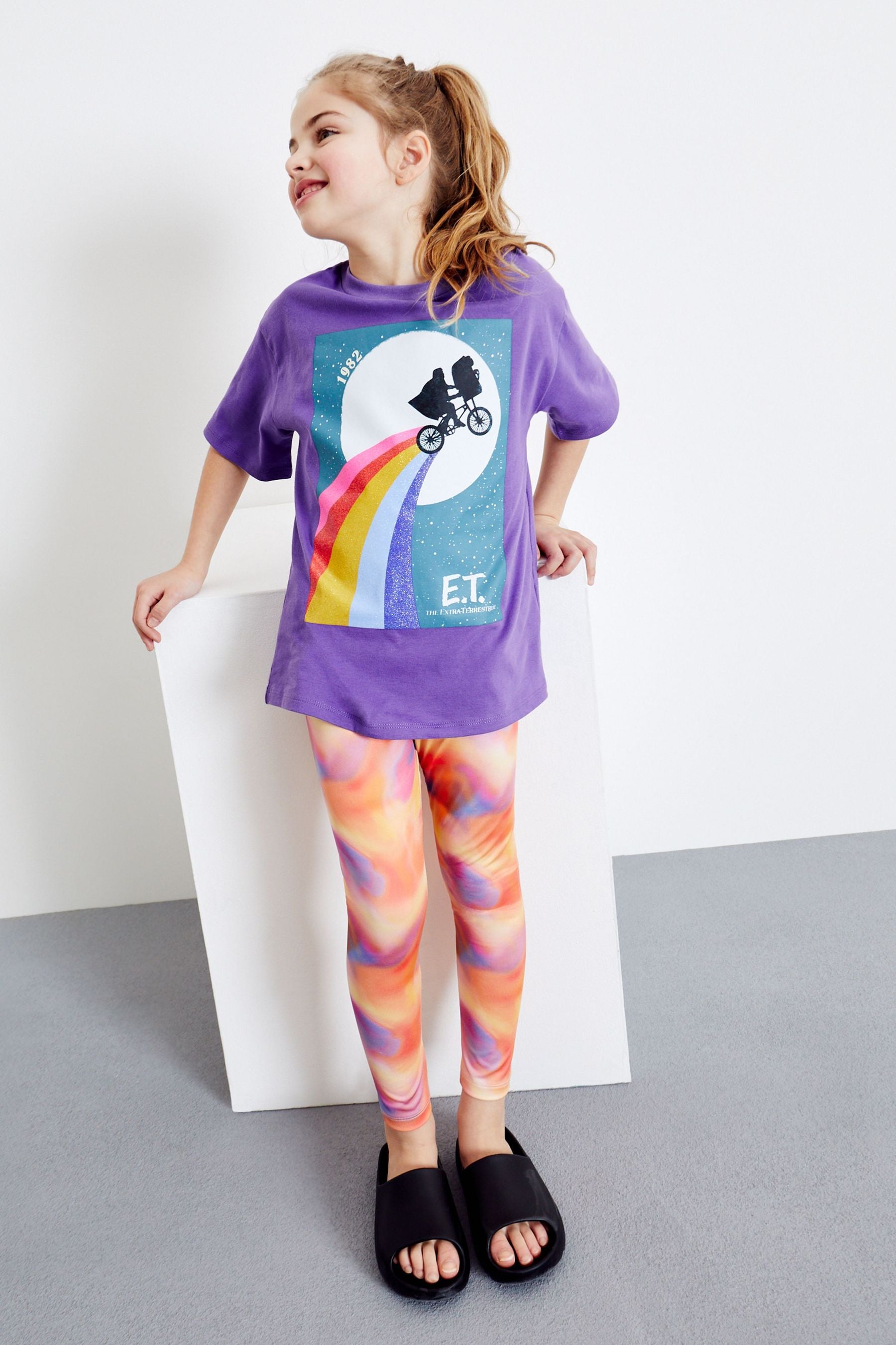 Purple E.T. Glitter Rainbow Short Sleeve License T-Shirt (3-16yrs)