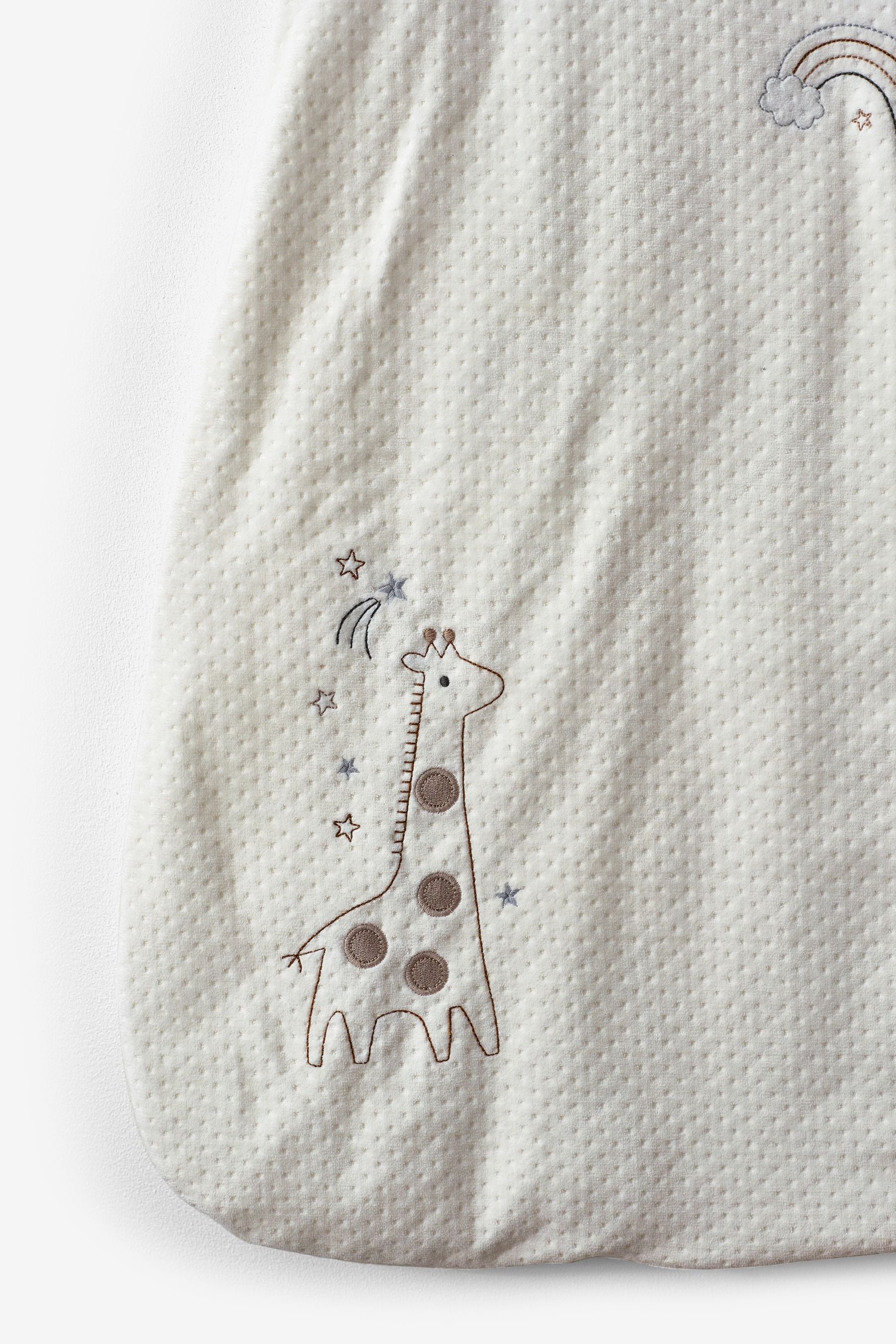 White Velour Giraffe Embroidered 2.5 Tog Sleep Bag