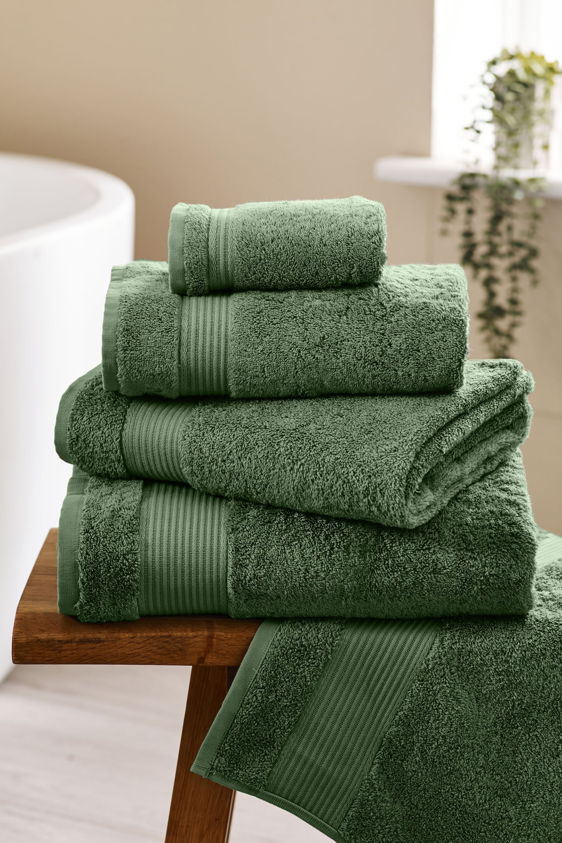 Green Ivy Egyptian Cotton Towel