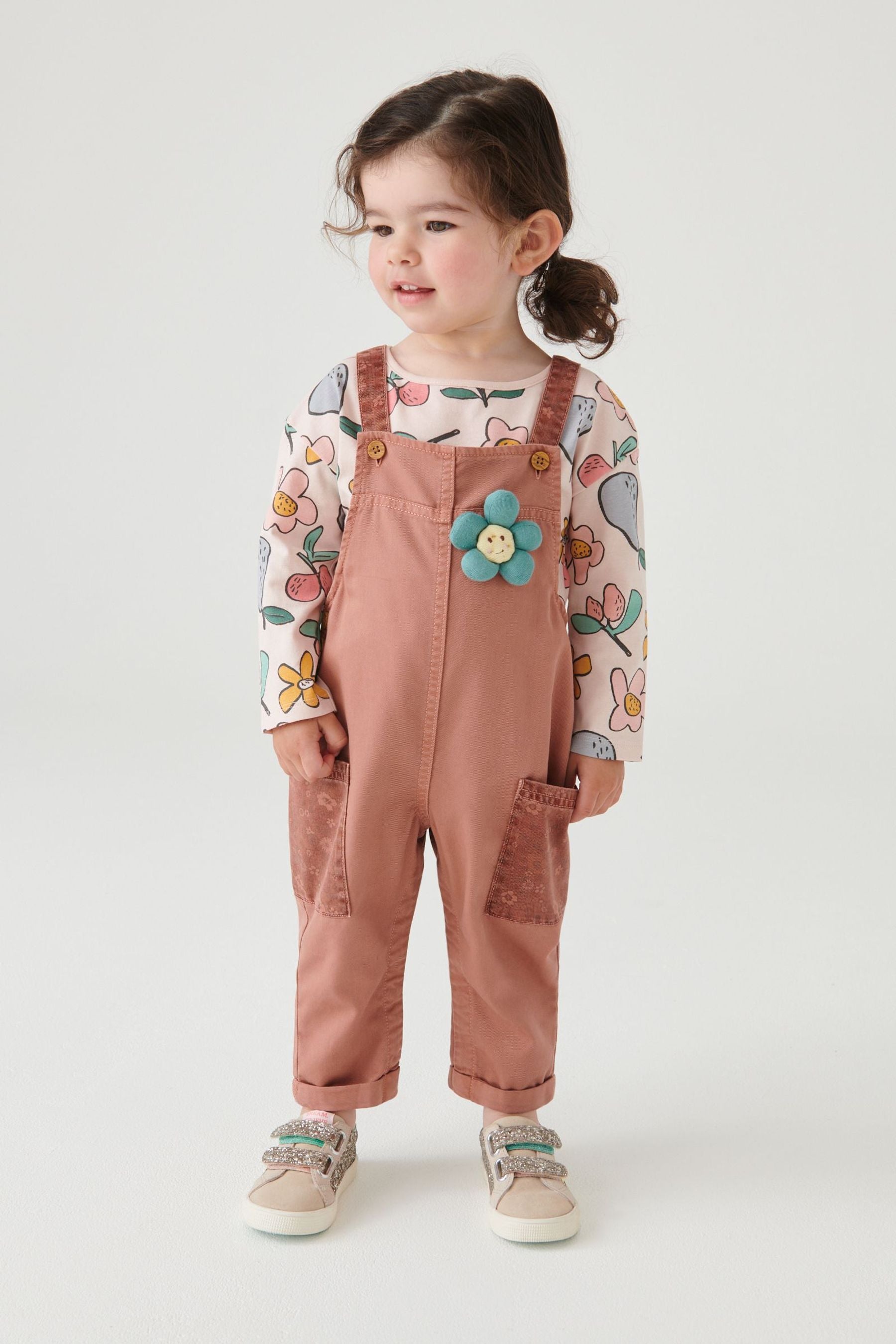 Pink Retro Floral Dungarees And T-Shirt Set (3mths-8yrs)