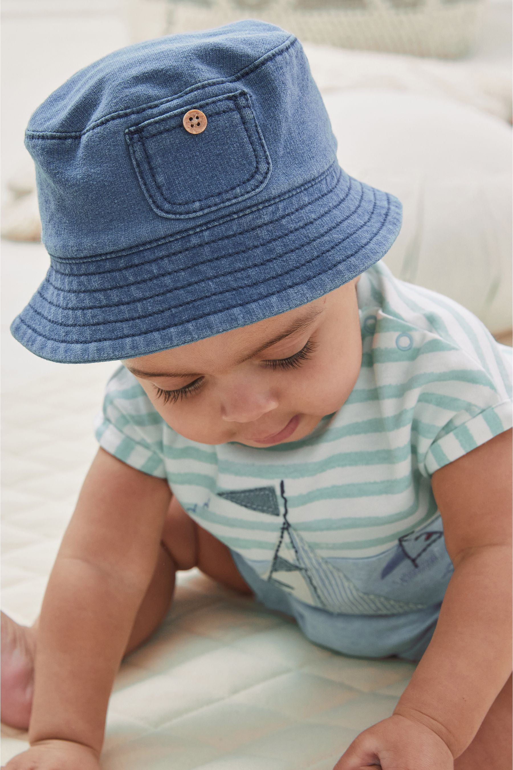 Blue Denim Baby Bucket Hat (0mths-2yrs)