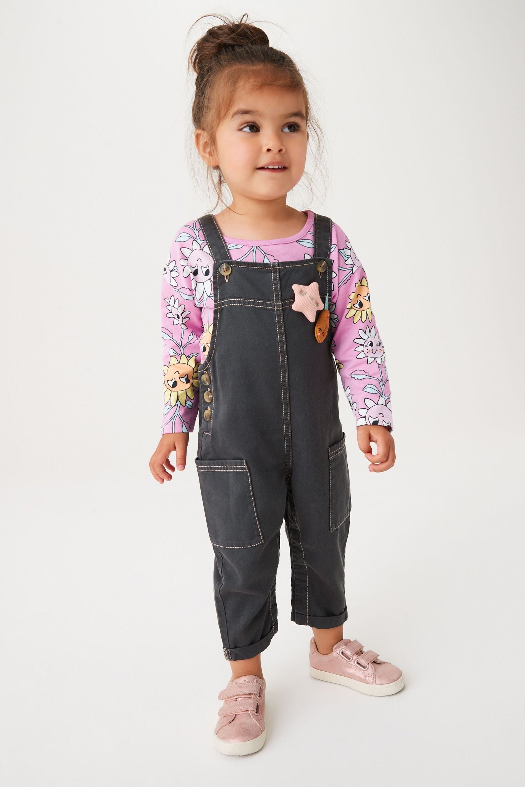 Charcoal Grey Flower Dungarees And T-Shirt Set (3mths-8yrs)