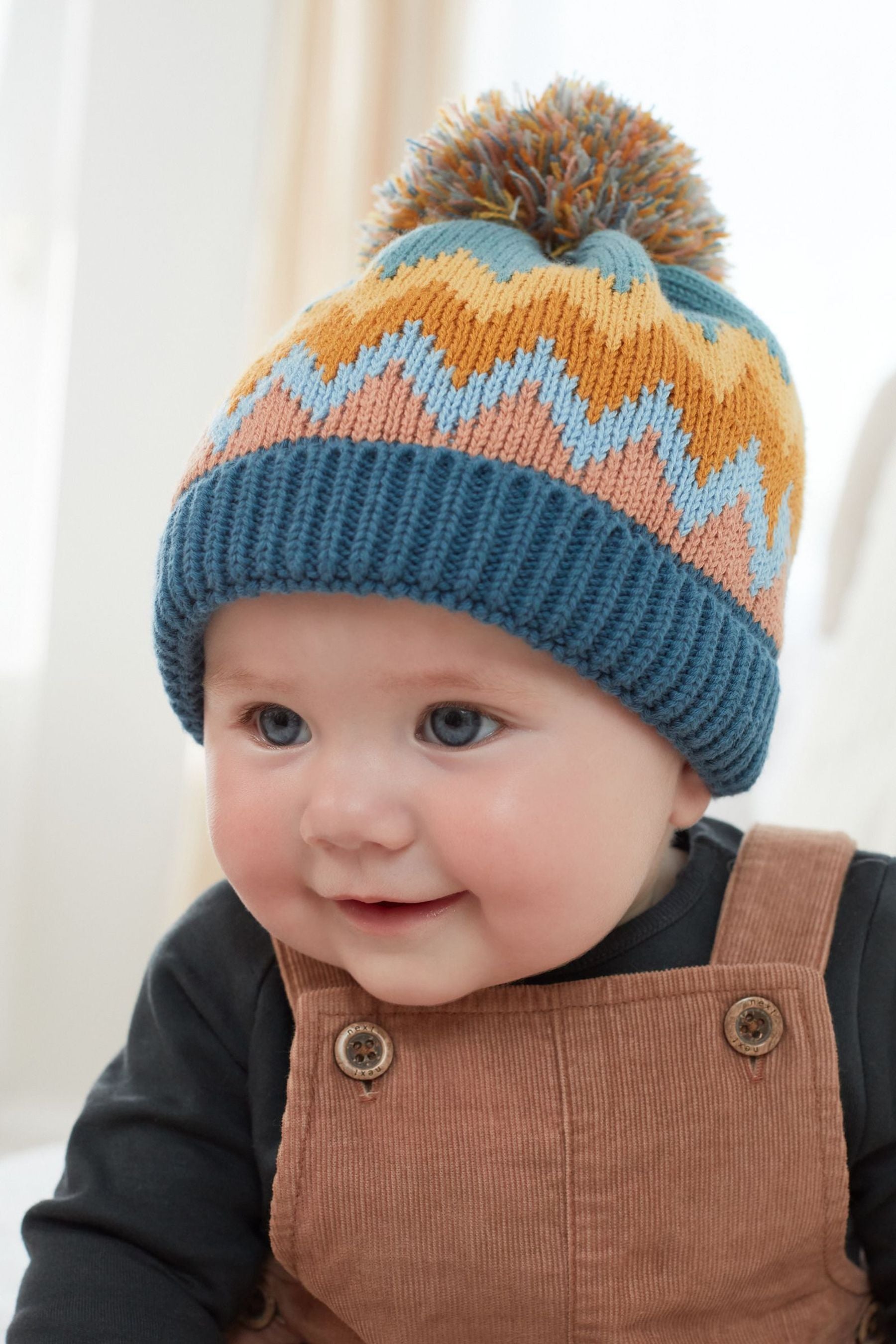 Grey Fairisle Pattern Baby Knitted Pom Hat (0mths-2yrs)