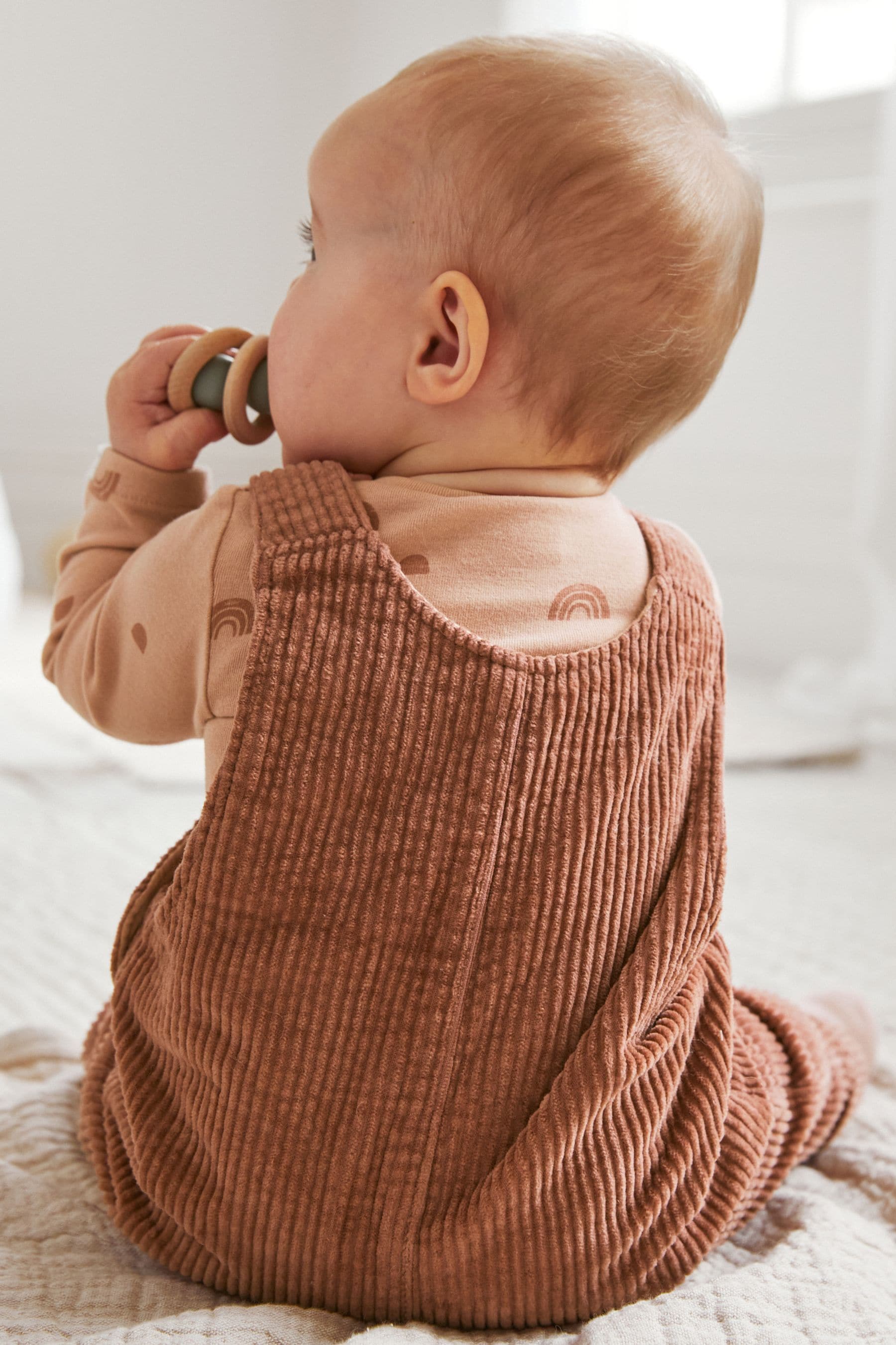 Rust Brown Cord Bear Face Baby Dungarees And Bodysuit Set (0mths-2yrs)