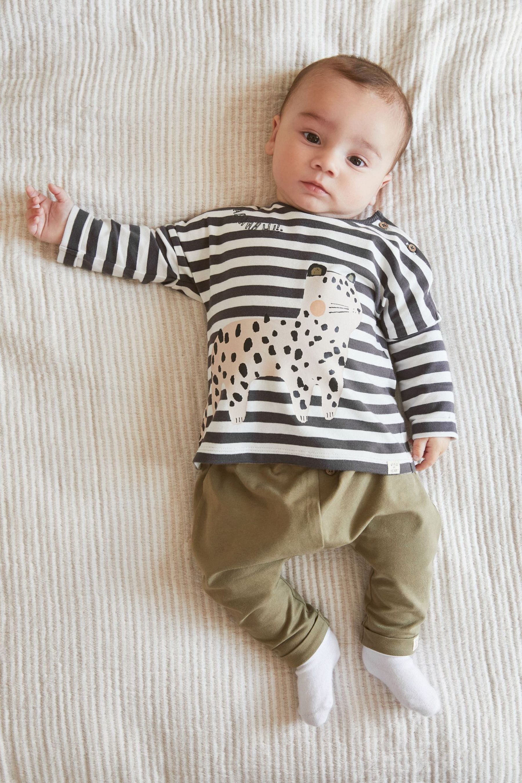 Black/White Cheetah Baby T-Shirt And Leggings 2 Piece Set