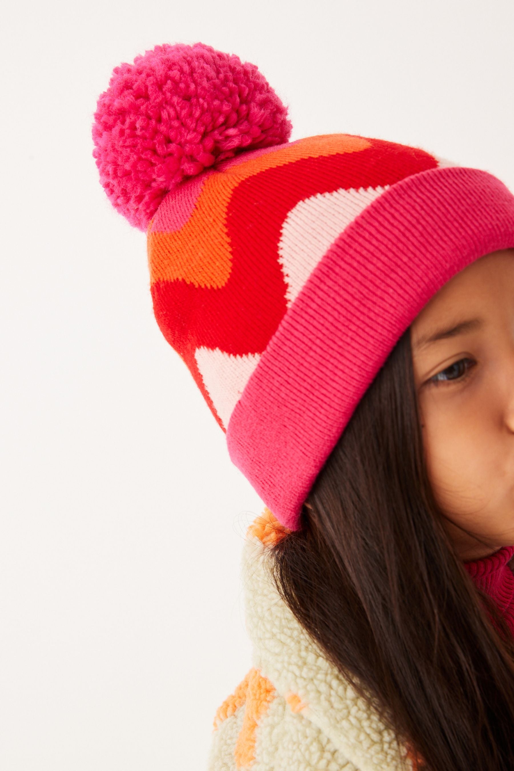 Red/Pink Pom Pom Knitted Hat (3-16yrs)