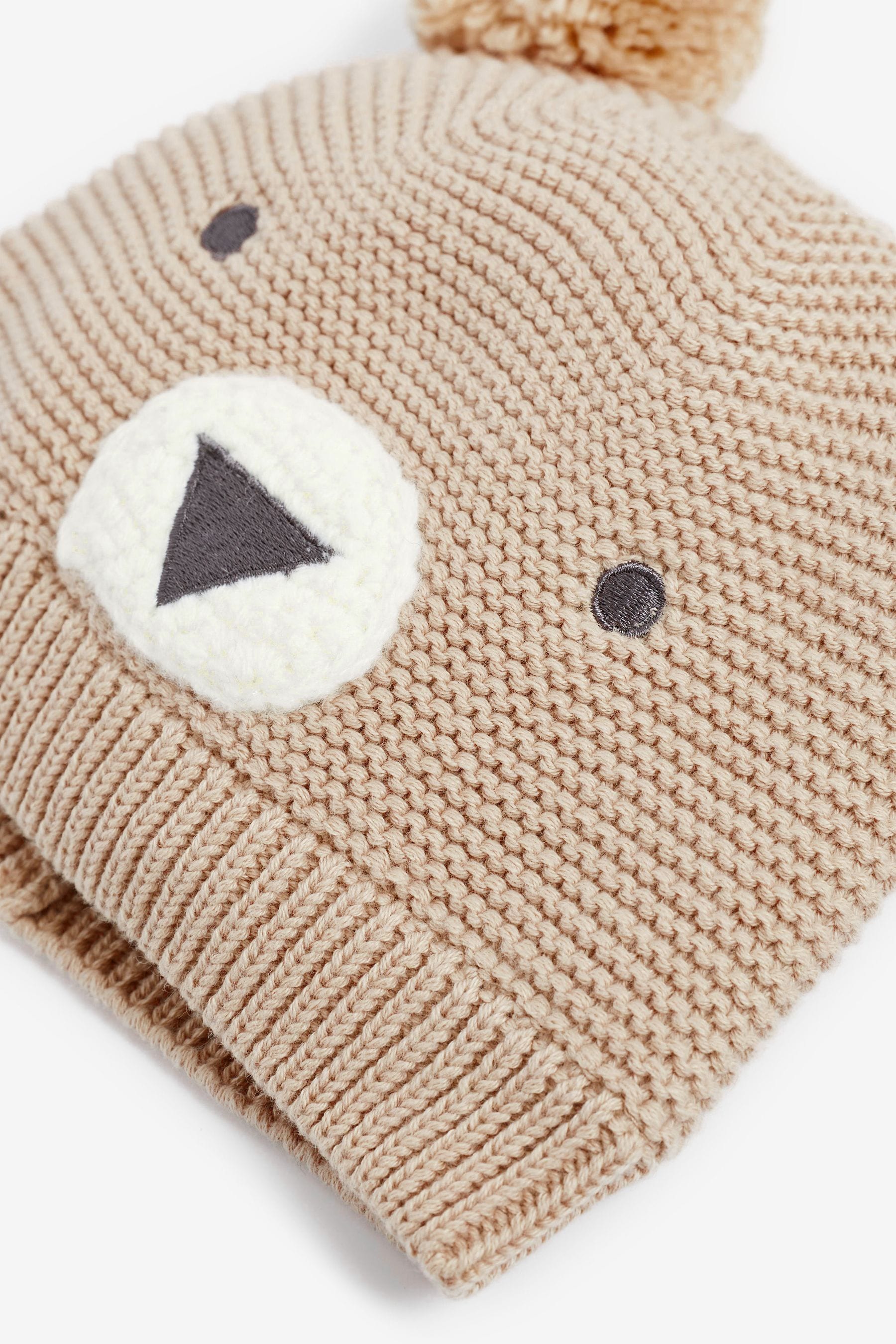 Neutral Beige Bear Character Knitted Baby Hat (0mths-2yrs)