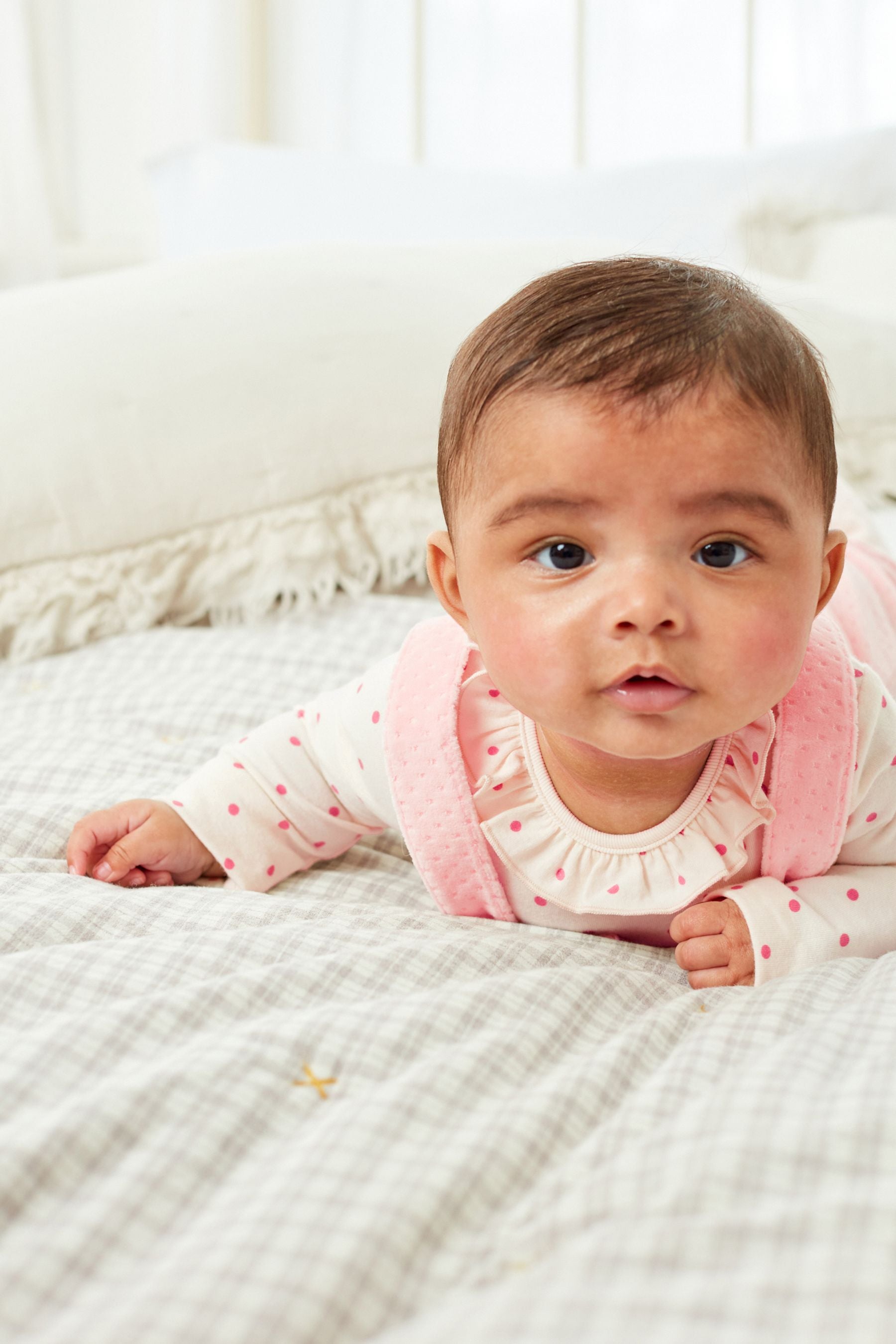 Baby Pink Character Bunny 2 Piece Velour Dungarees And Bodysuit Set (0mths-2yrs)