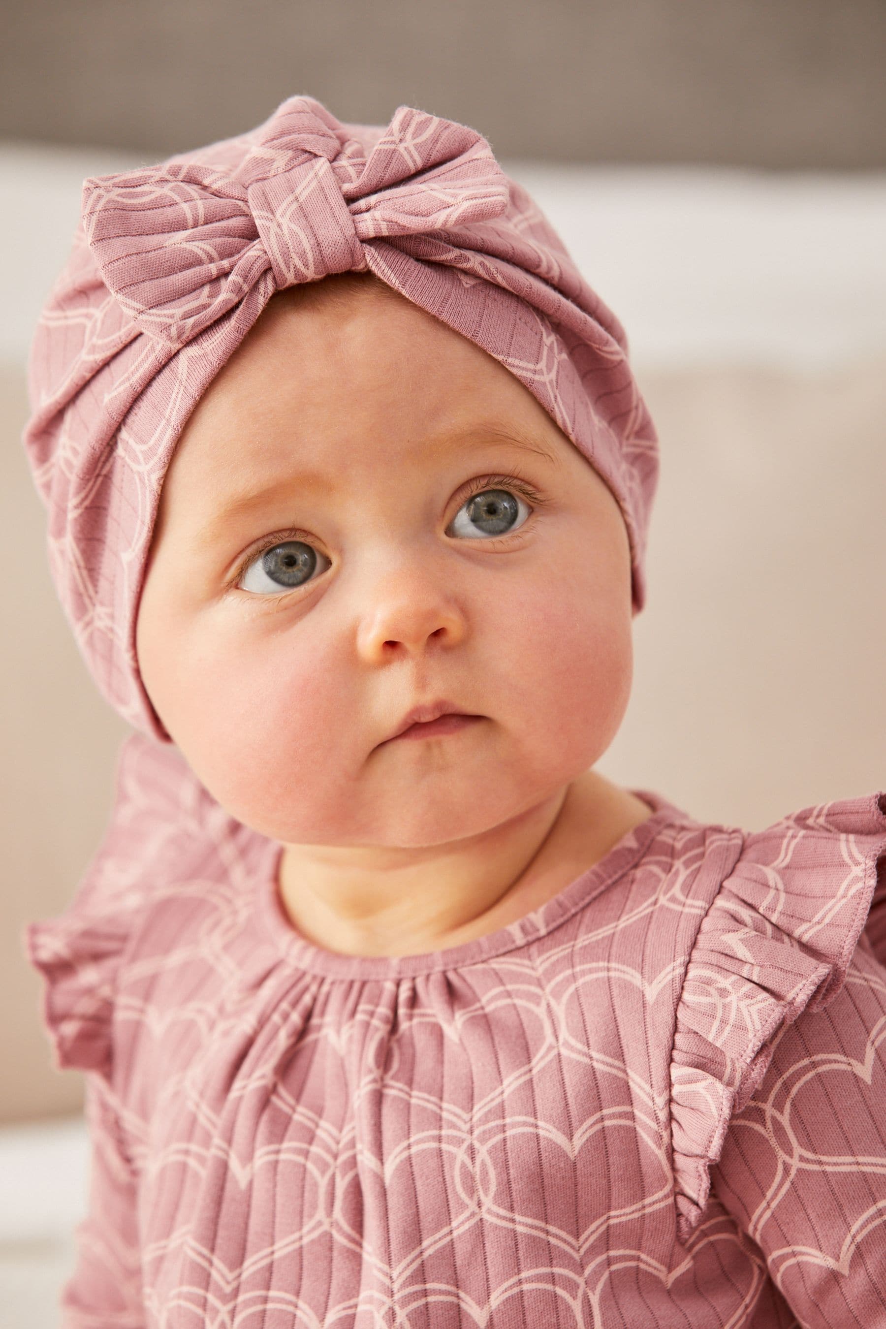 Pink/White 4 Piece Baby Jersey Dresses With Matching Turban Hats (0mths-2yrs)