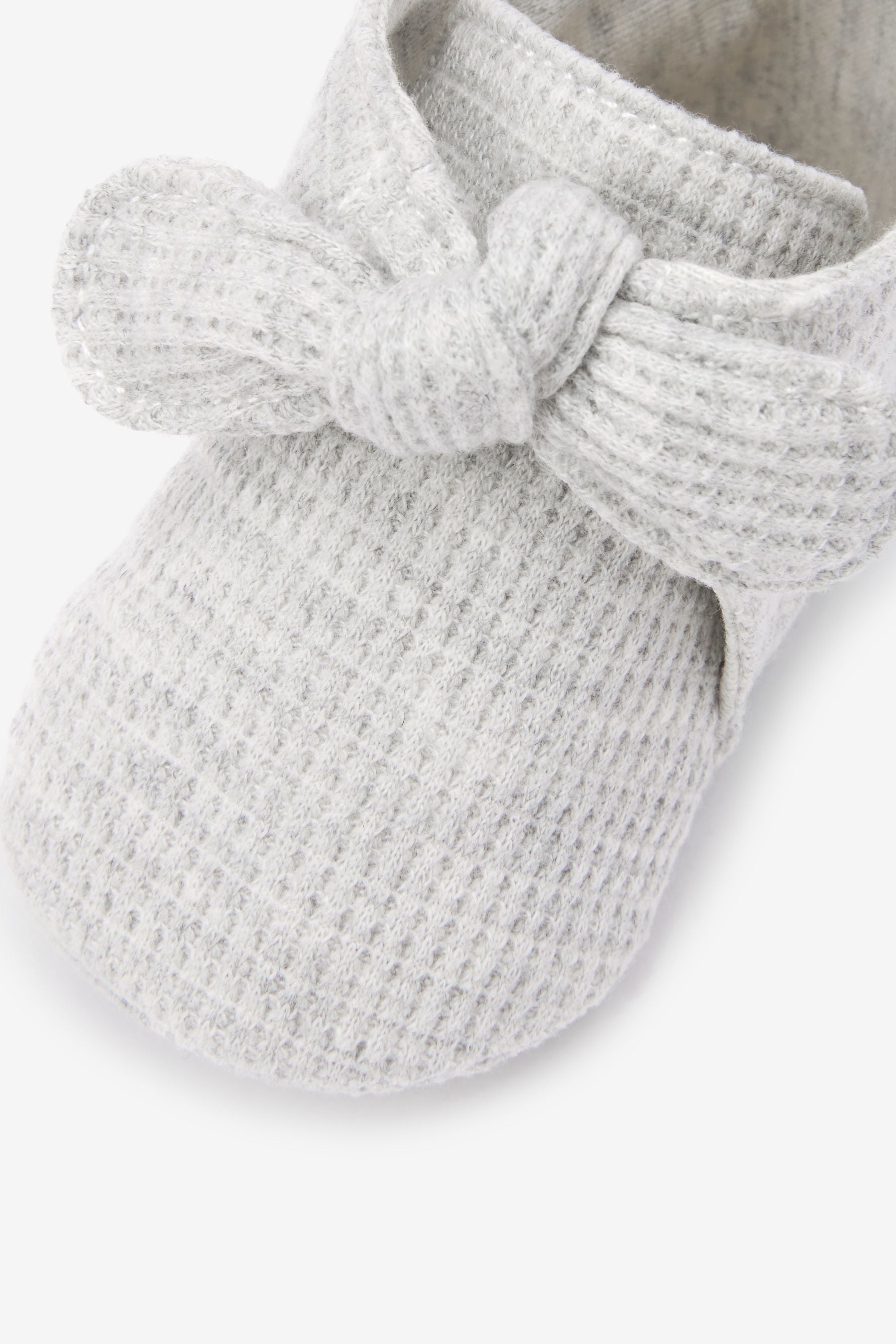 Grey Waffle Tie Booties (0-18mths)