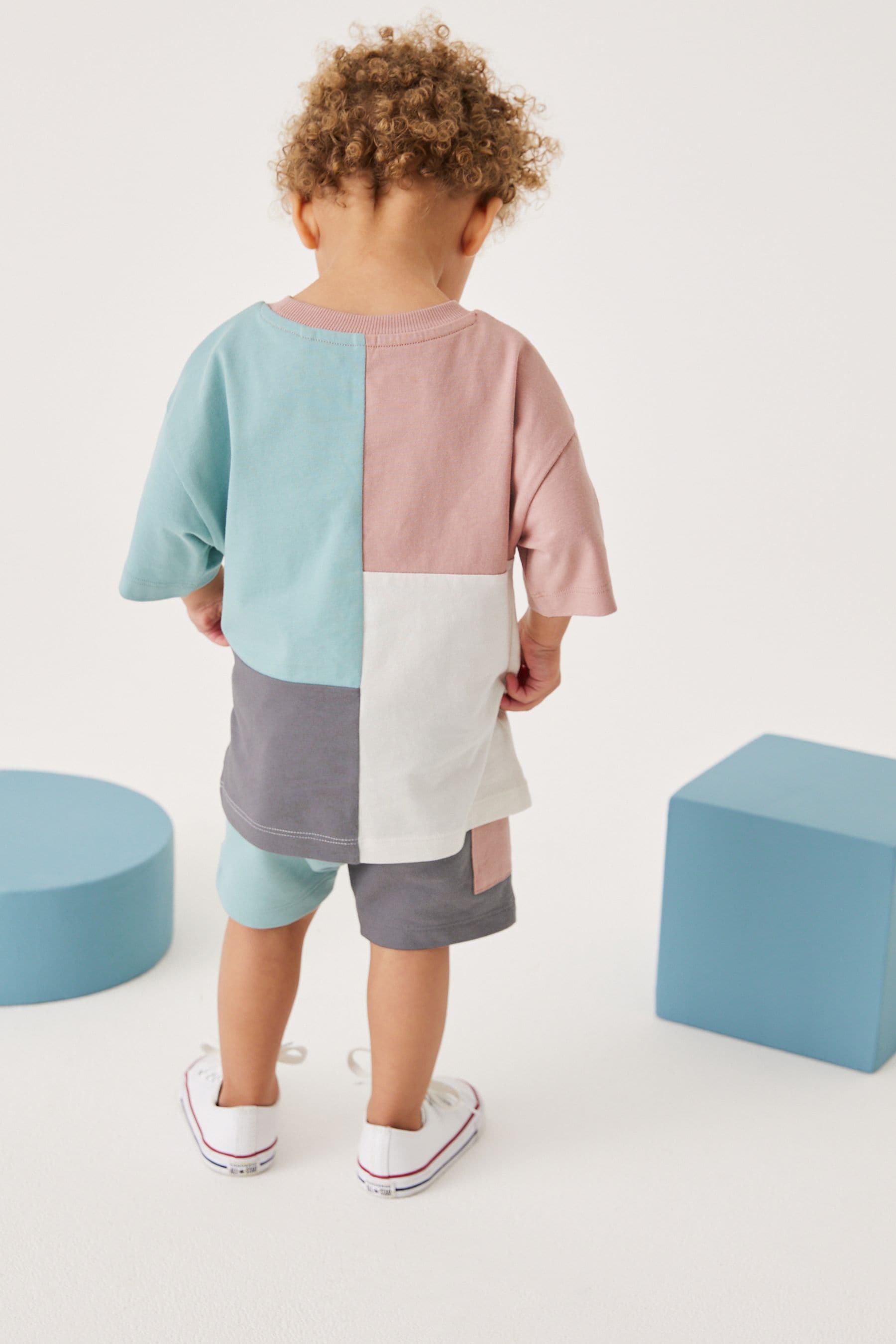 Blue/Pink Oversized Short Sleeves Colourblock T-Shirt and Shorts Set (3mths-7yrs)