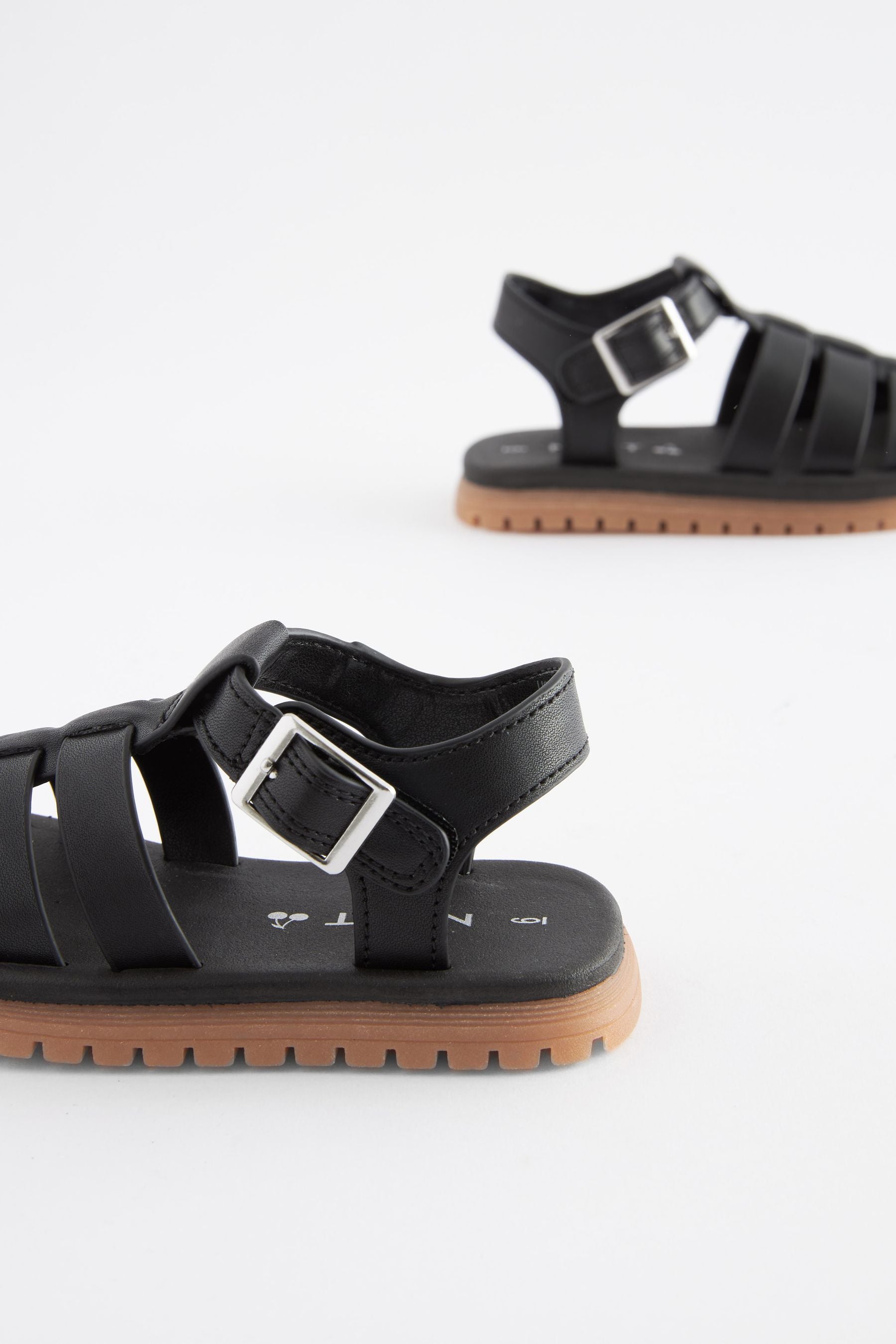 Black Fisherman Sandals