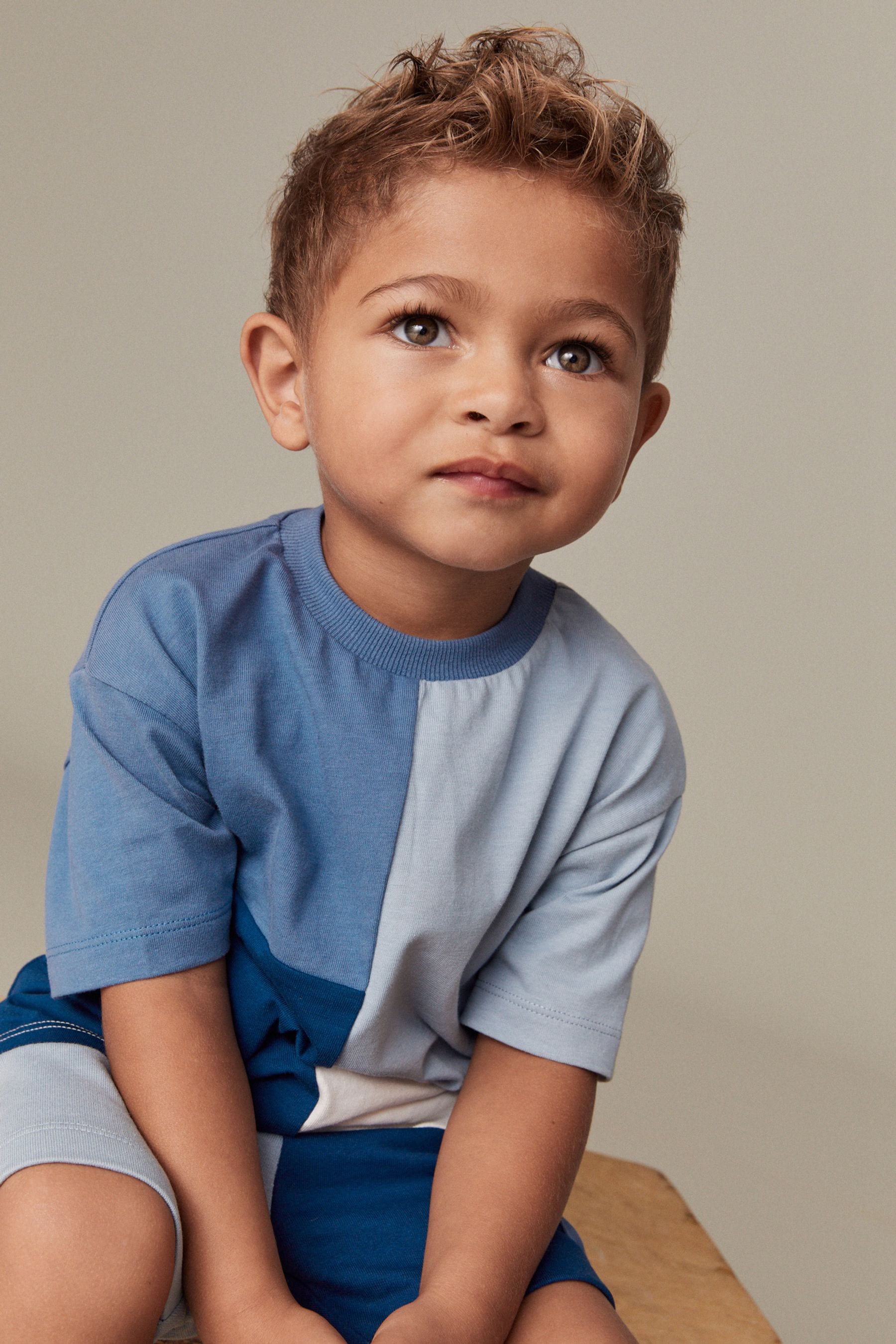 Blue Oversized Short Sleeves Colourblock T-Shirt and Shorts Set (3mths-7yrs)