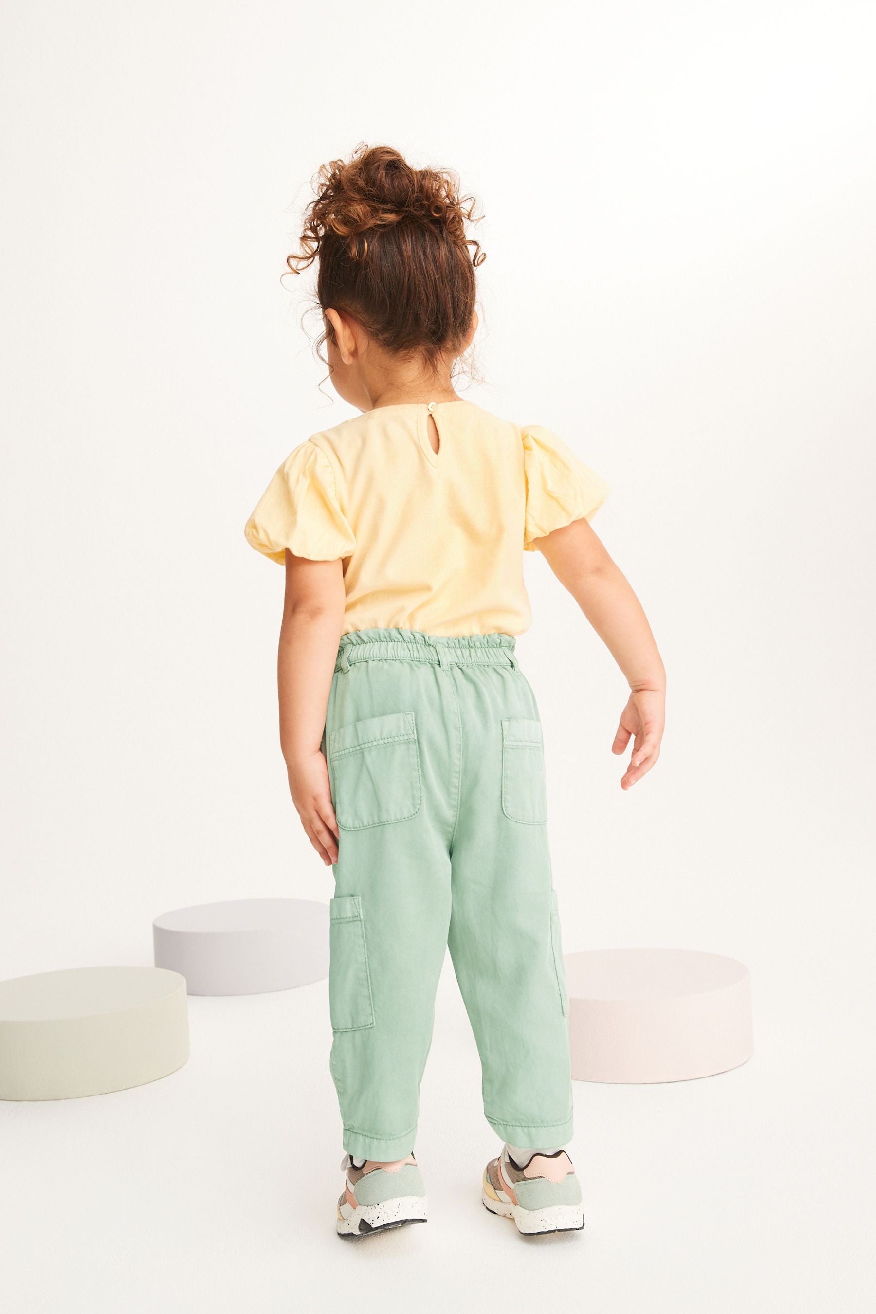 Sage Green Cargo Trousers (3mths-7yrs)