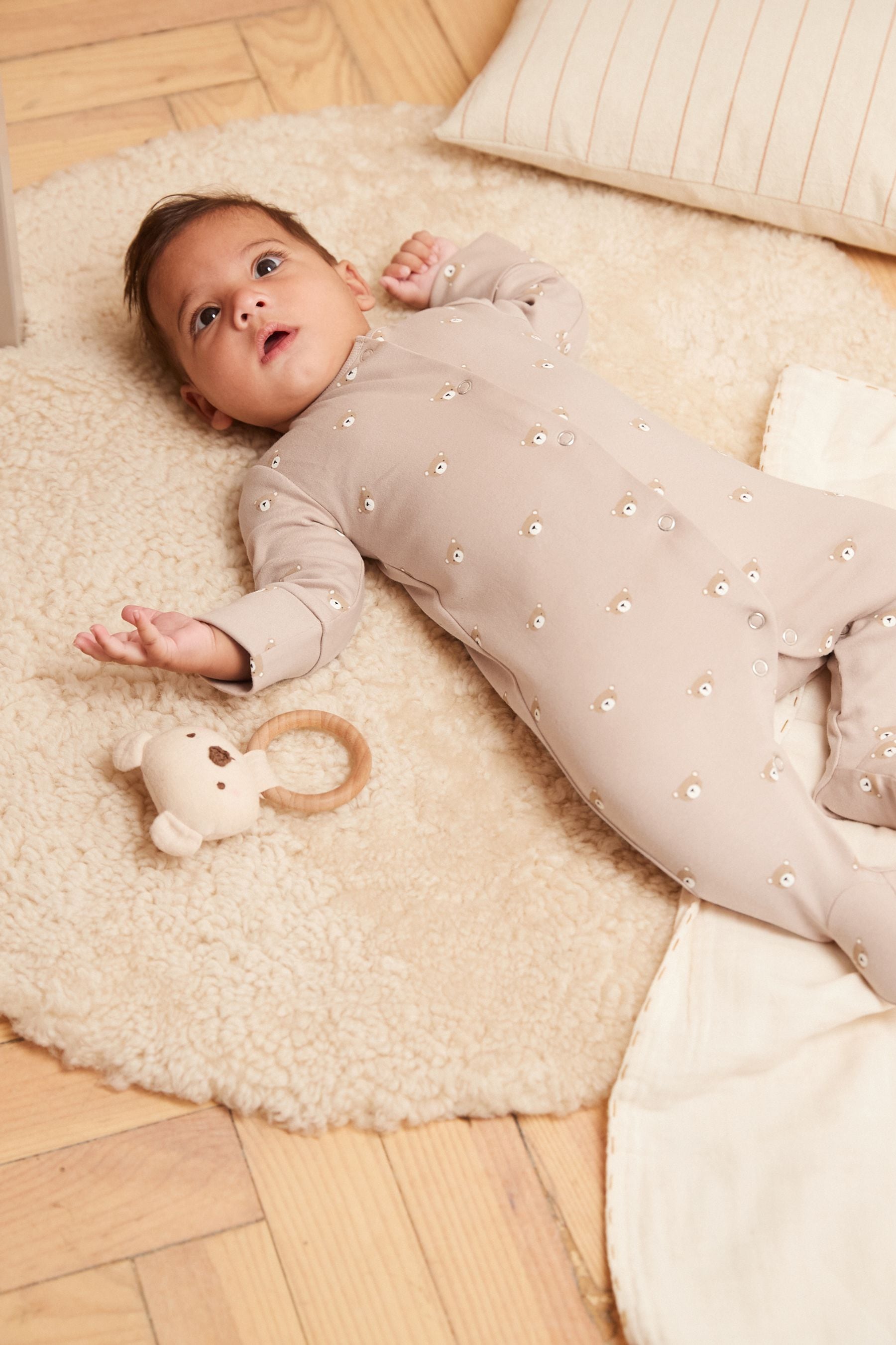 Multi Sleepsuits 4 Pack (0-2yrs)