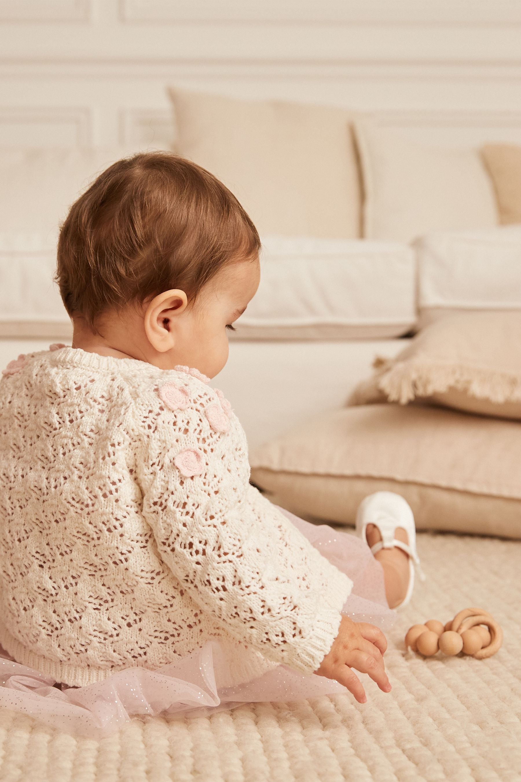 Cream floral Occasion Crochet Knit Baby Cardigan (0mths-2yrs)