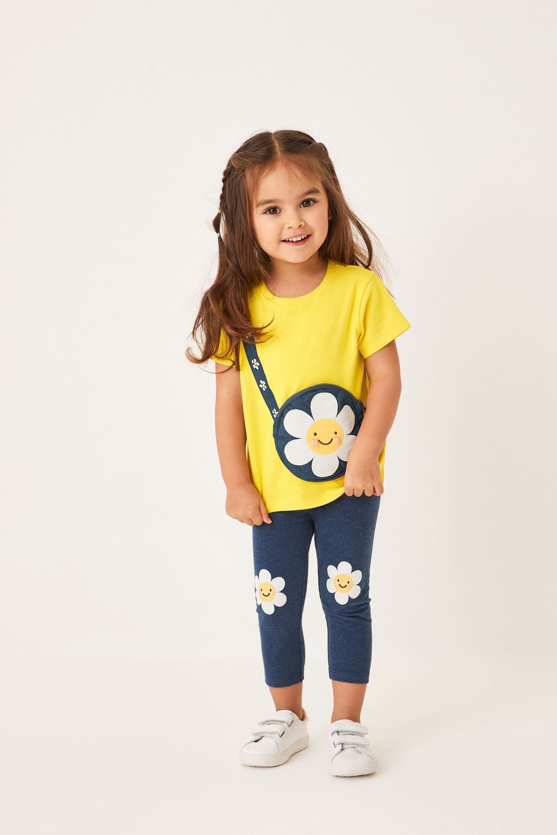 Yellow Daisy Short Sleeve Bag T-Shirt (3mths-7yrs)