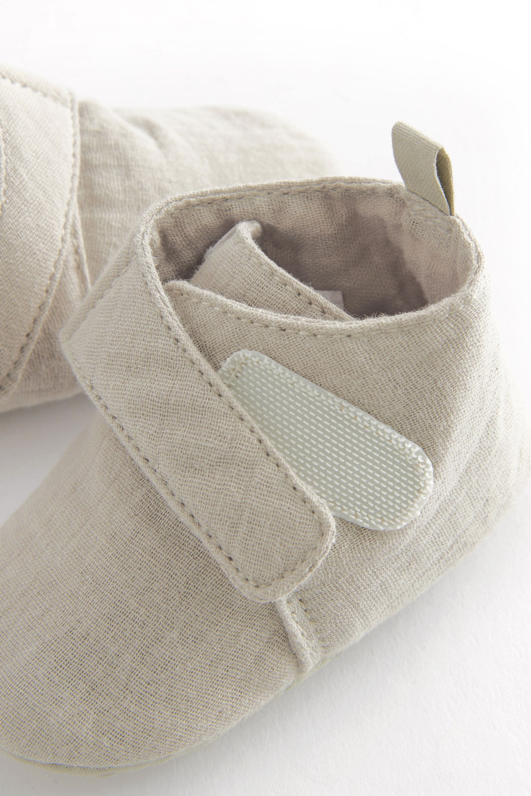 Natural Muslin Wrap Baby Boots (0-24mths)