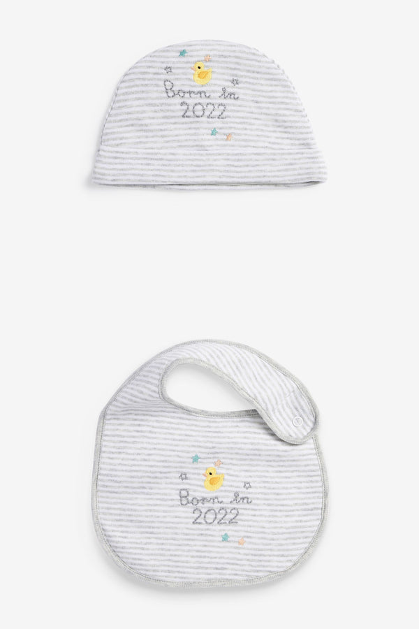 Grey Born in Baby Hat And Bib Set (0-6mths)