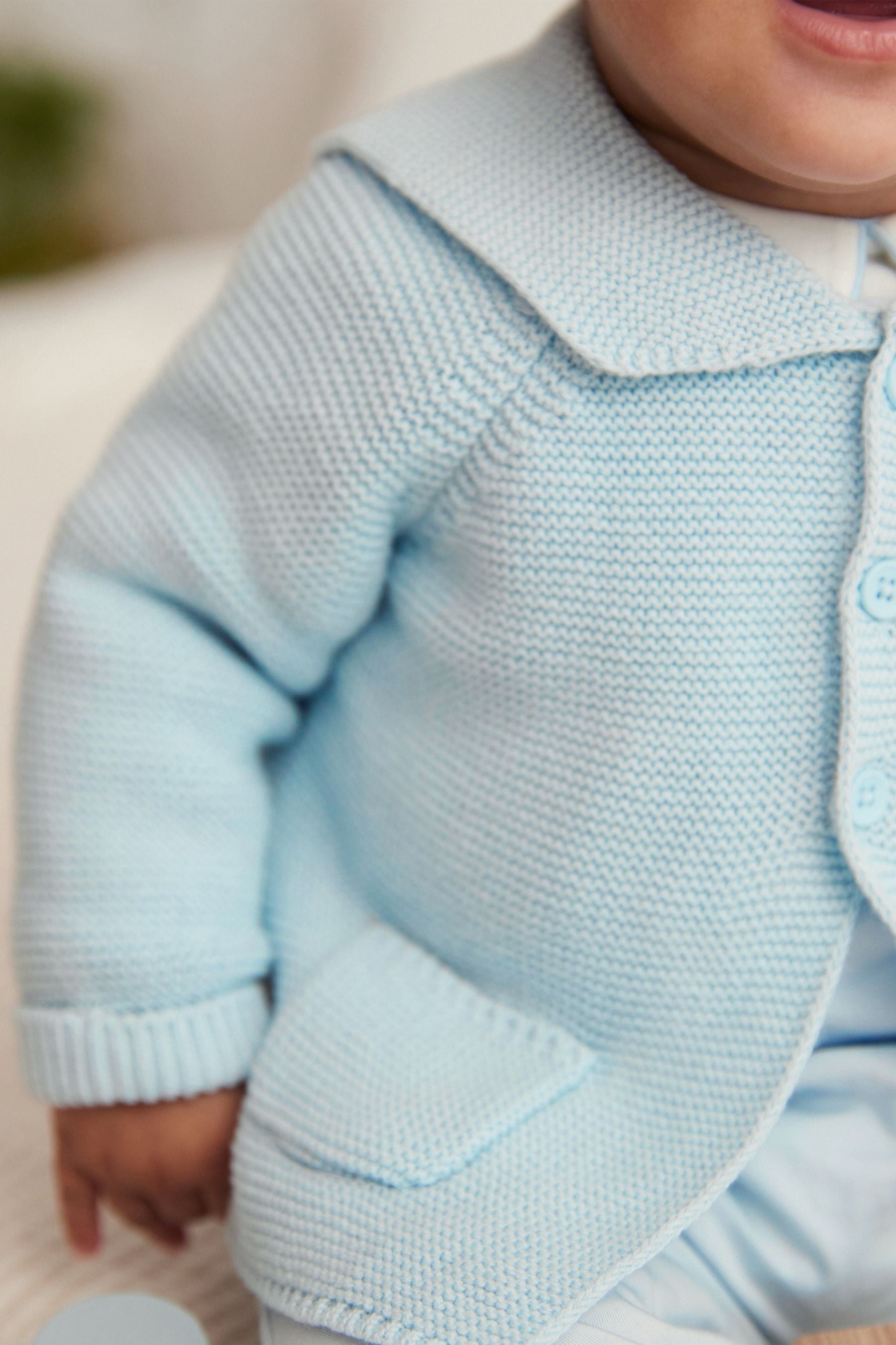 Blue Collared Cardigan (0mths-2yrs)